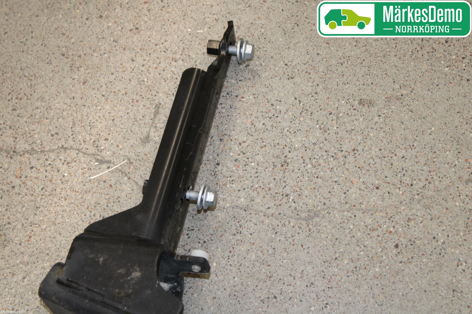 Audi A5 17- Dragkrok