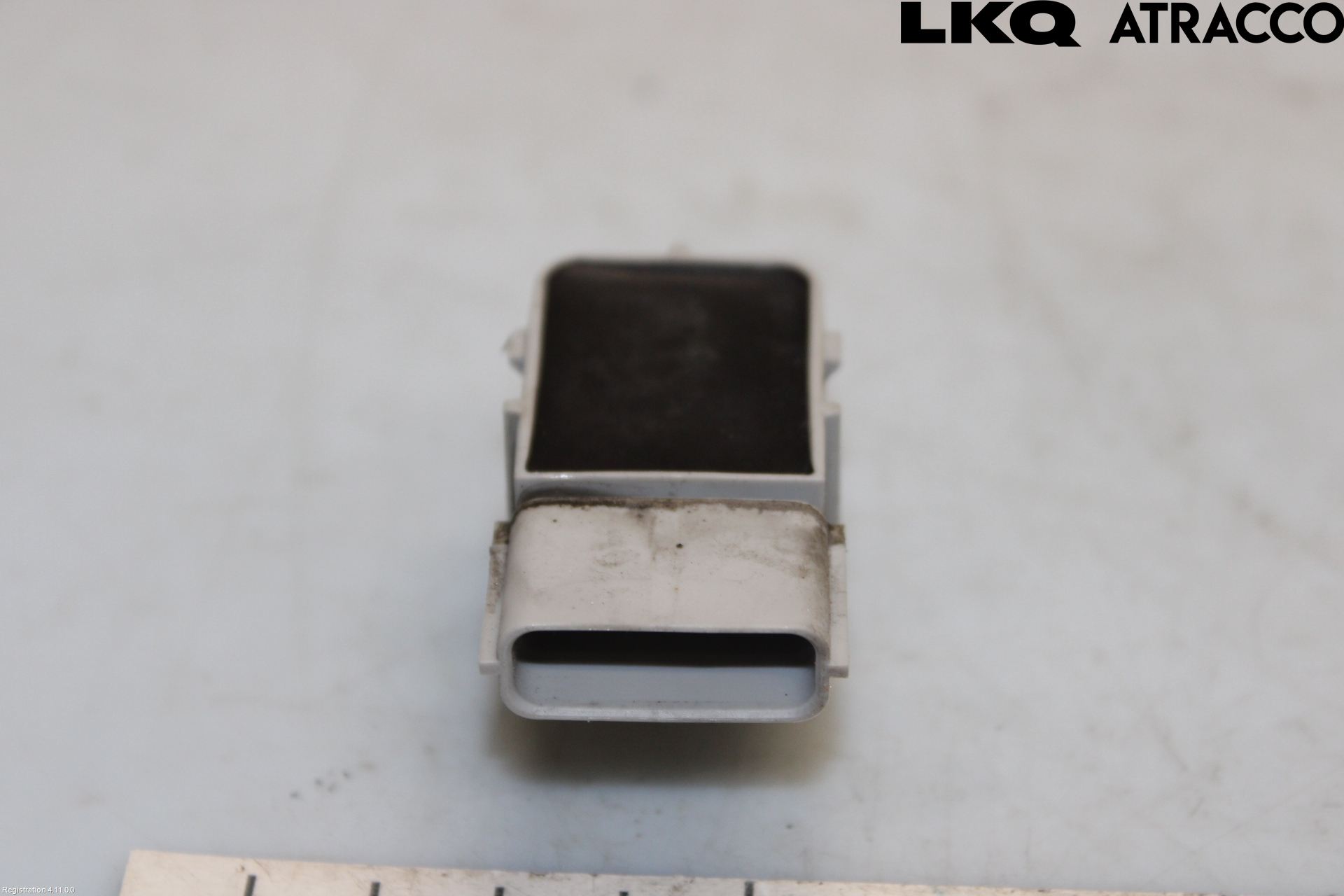 Kia CARENS III 13-19 Parkeringshjälp Frontsensor