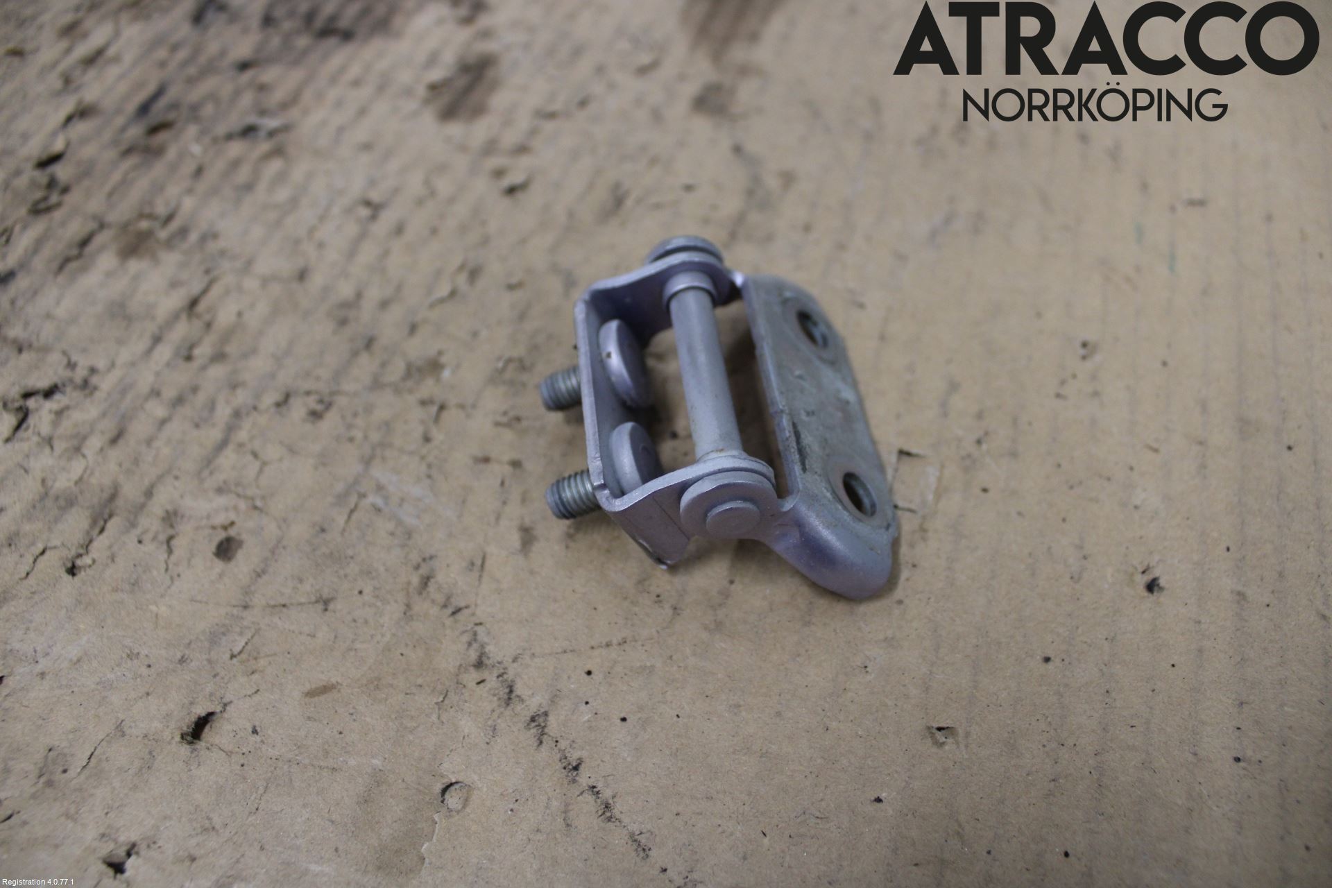 Mazda 6 08-13 Bakluckegångjärn Hö