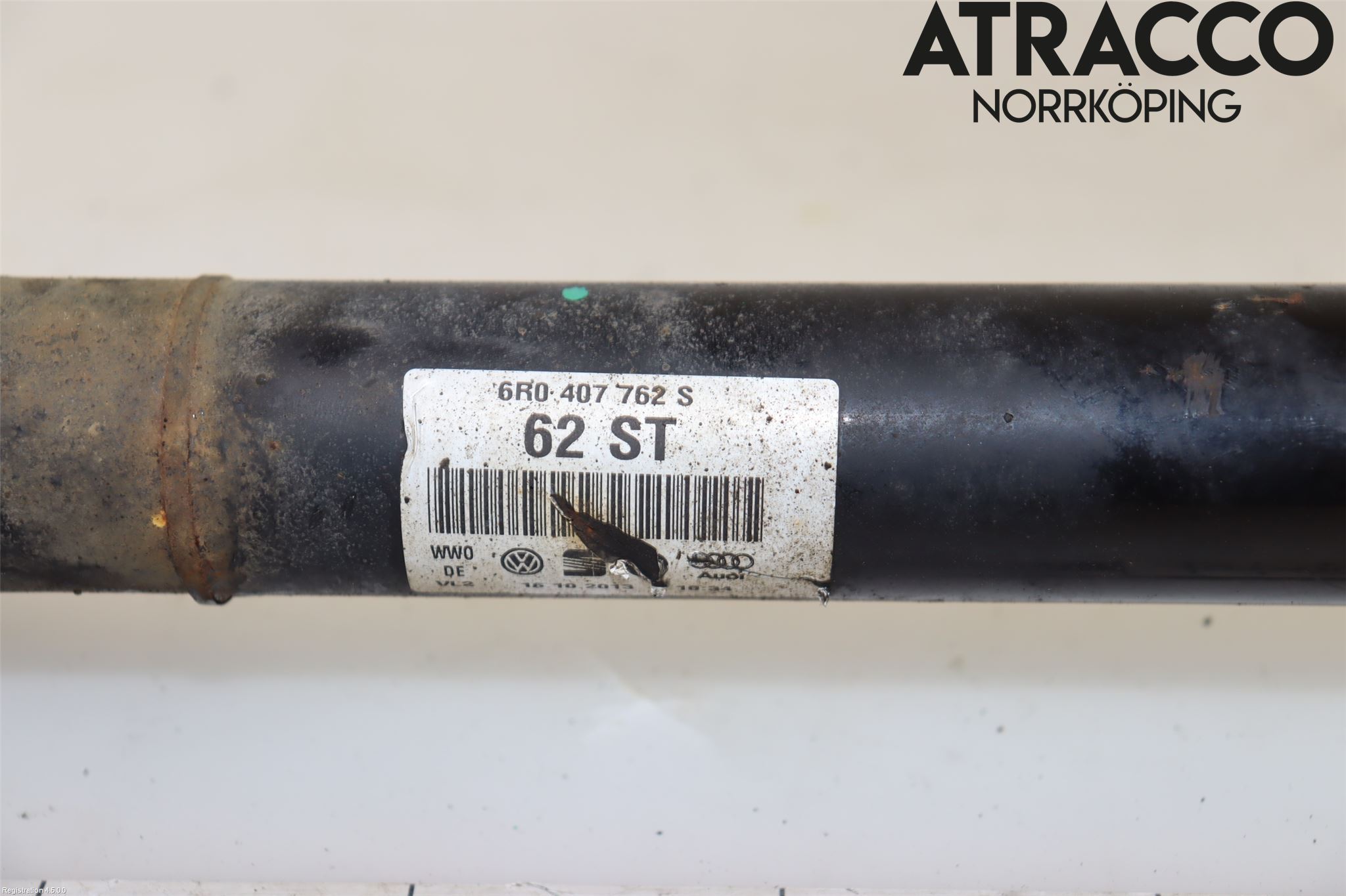 Volkswagen VW POLO 10-17 Drivaxel Fram Höger