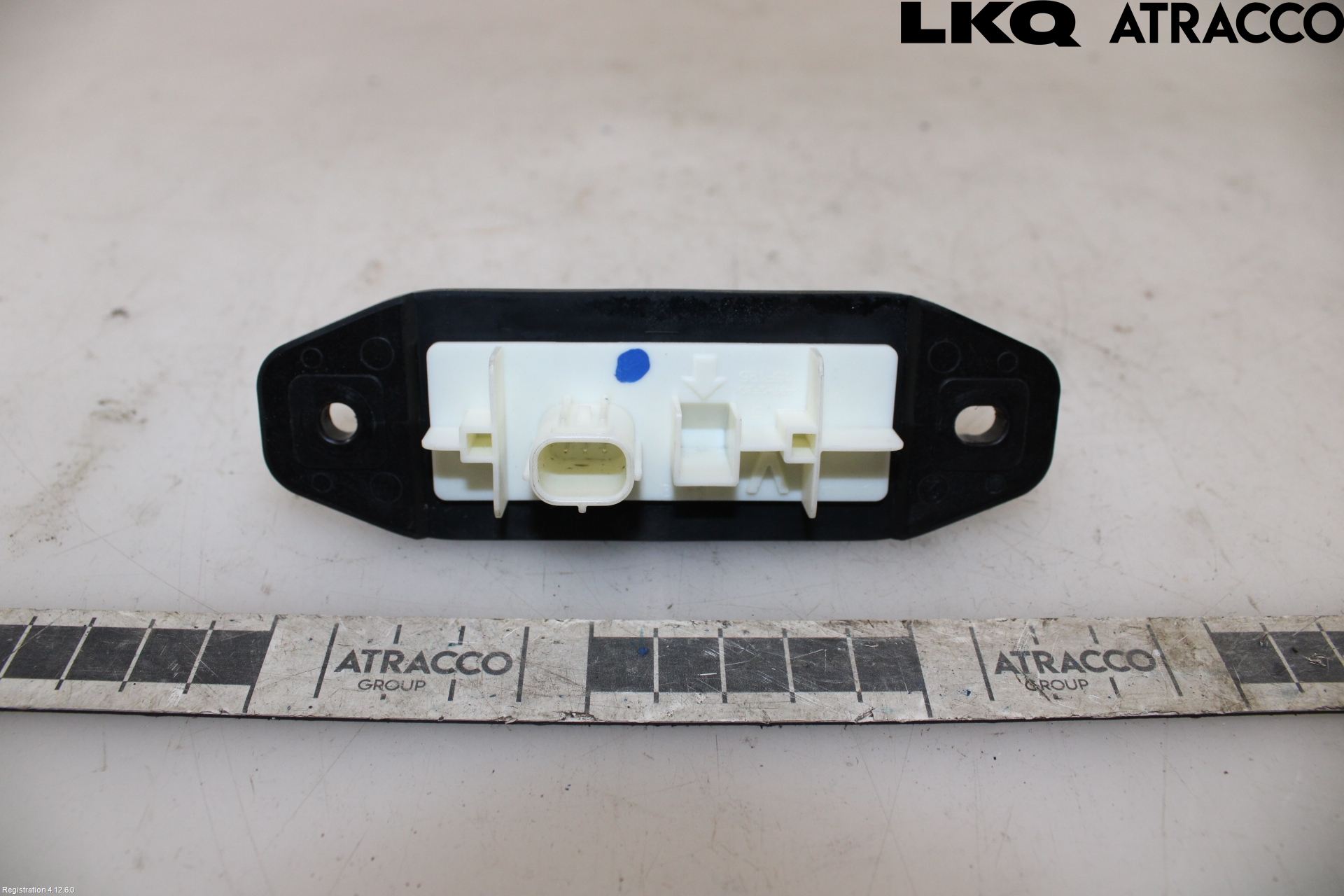 Toyota COROLLA 19- Bakluckehandtag