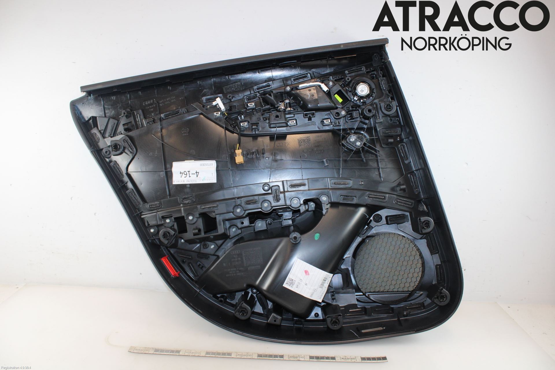 Audi A4/S4 B9 20- Dörrklädsel Hö