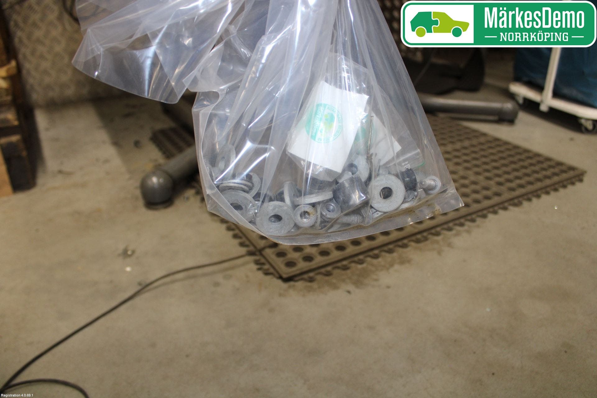 Volkswagen VW AMAROK 2H 10-22 Lastbåge-Lastgaller Flak