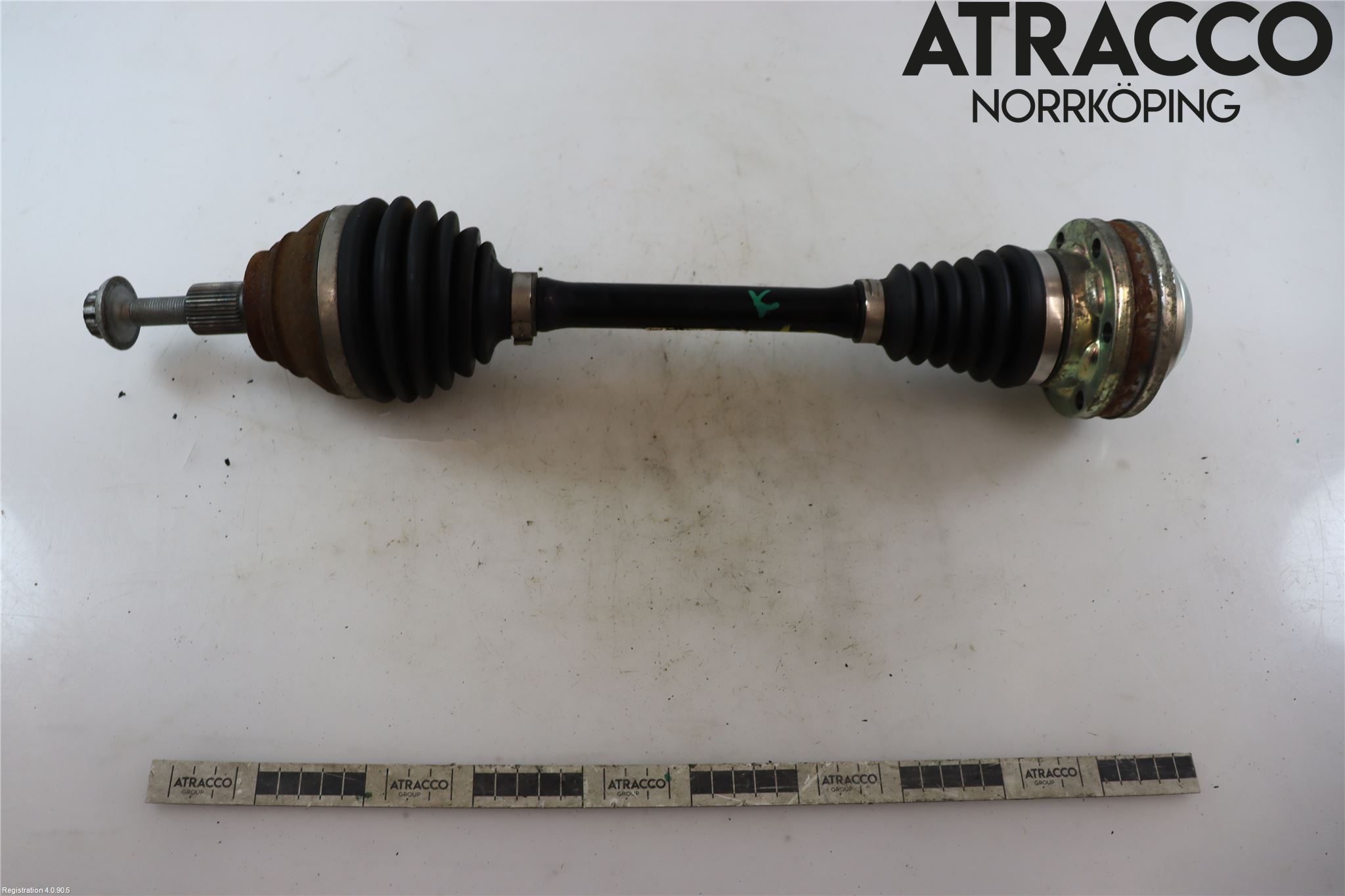 Volkswagen VW T-ROC 18- Drivaxel Fram Vänster