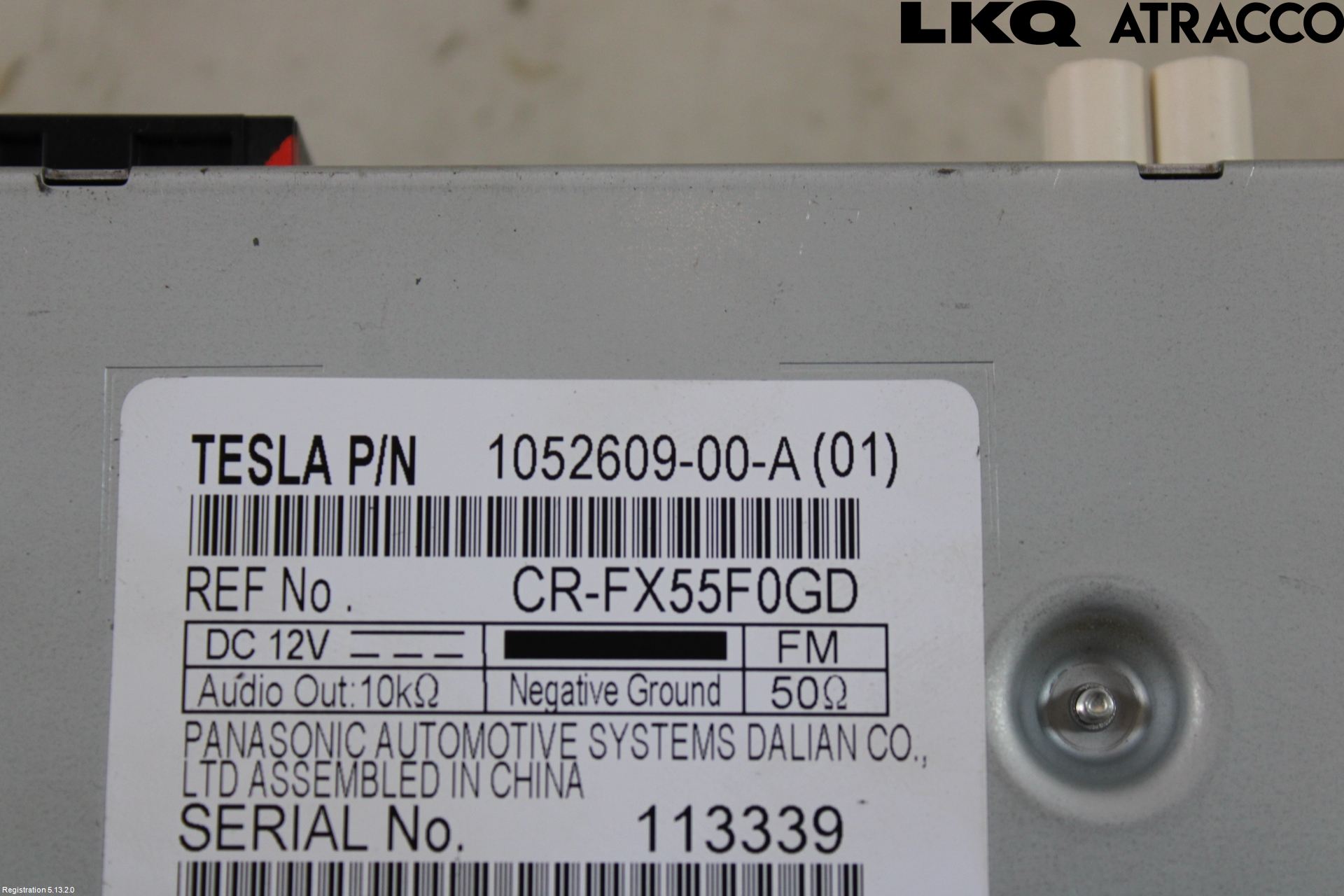 Tesla MODEL X 16- Radio