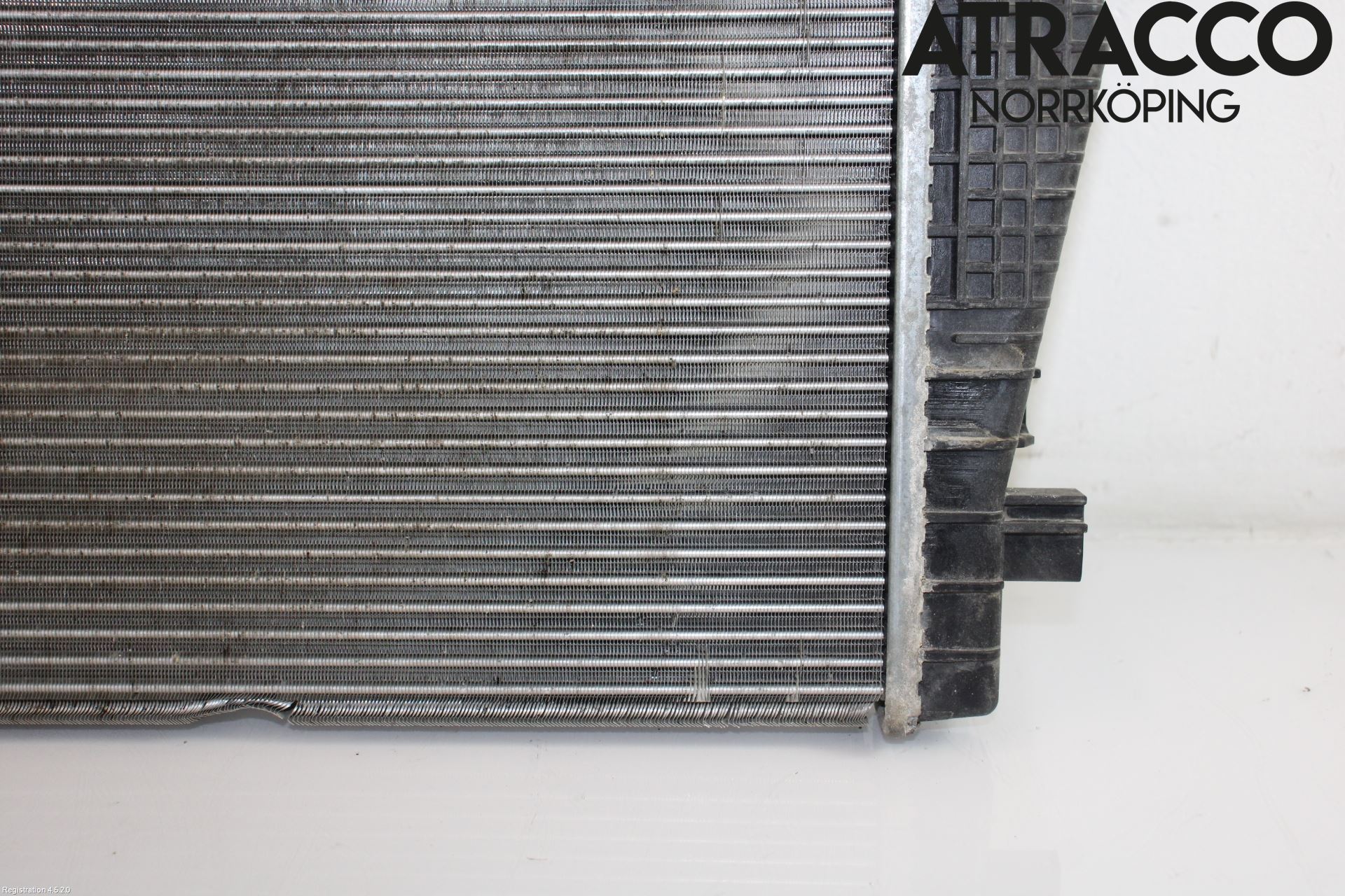 Volkswagen VW PASSAT 20-24 Kylare Aut