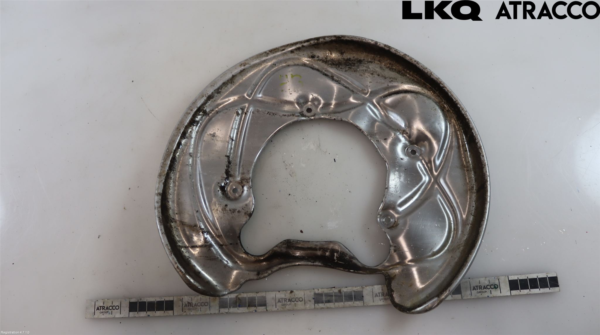 Audi A4/S4 B9 20- Bromssköld Bak