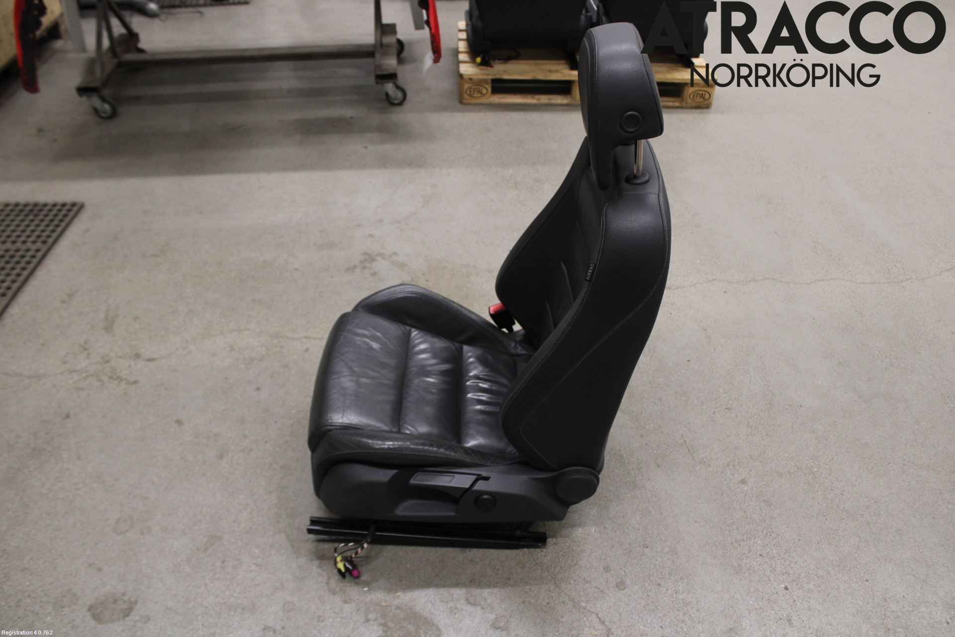 Volkswagen VW GOLF V 04-09 Inredning Stol Fram Vä