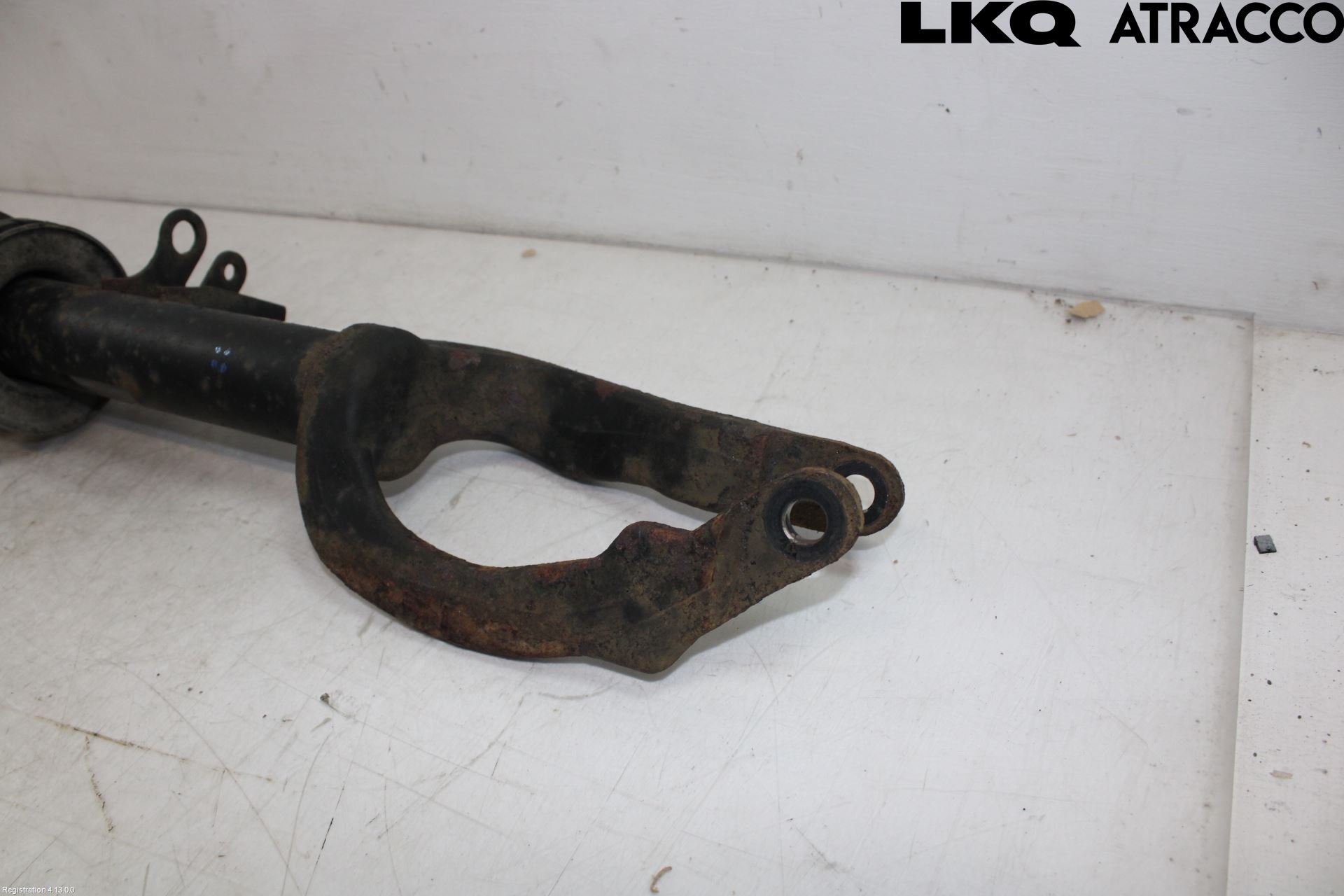 BMW 5 F10/F11/F18 09-17 Fjäderben Fram Höger
