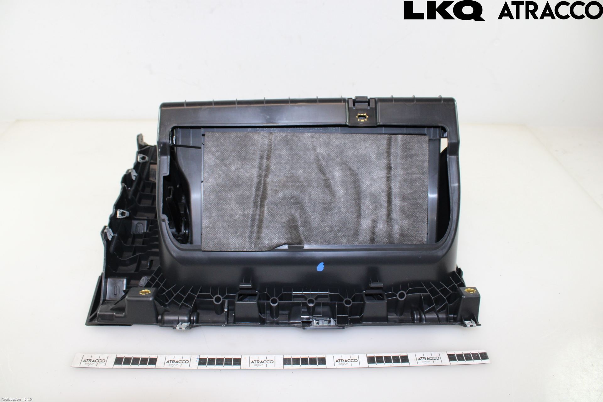 Skoda ENYAQ iV 21- Handskfack