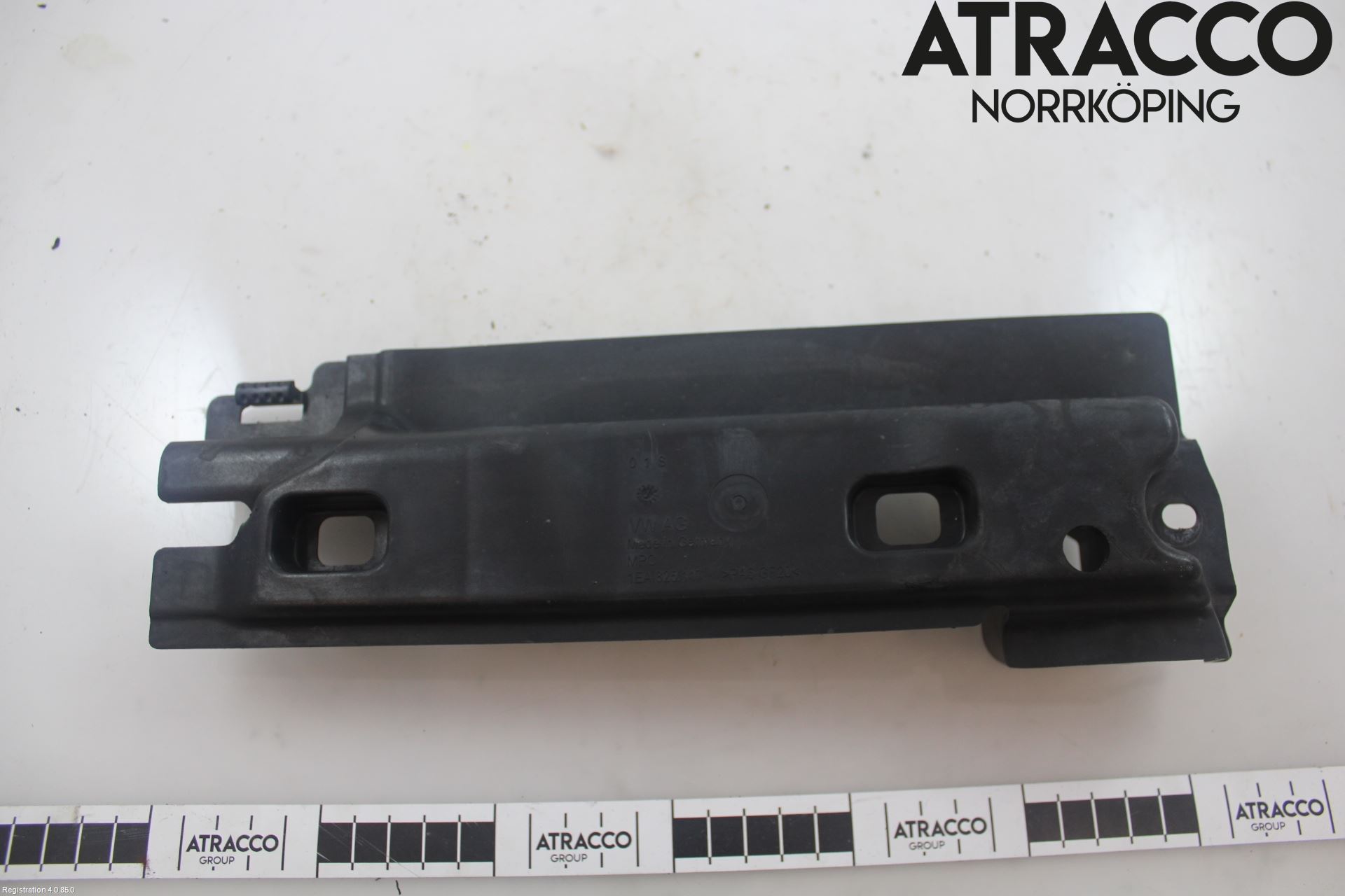 Audi Q4 E-TRON FZ 22- Hasplåt Plåt-Plast