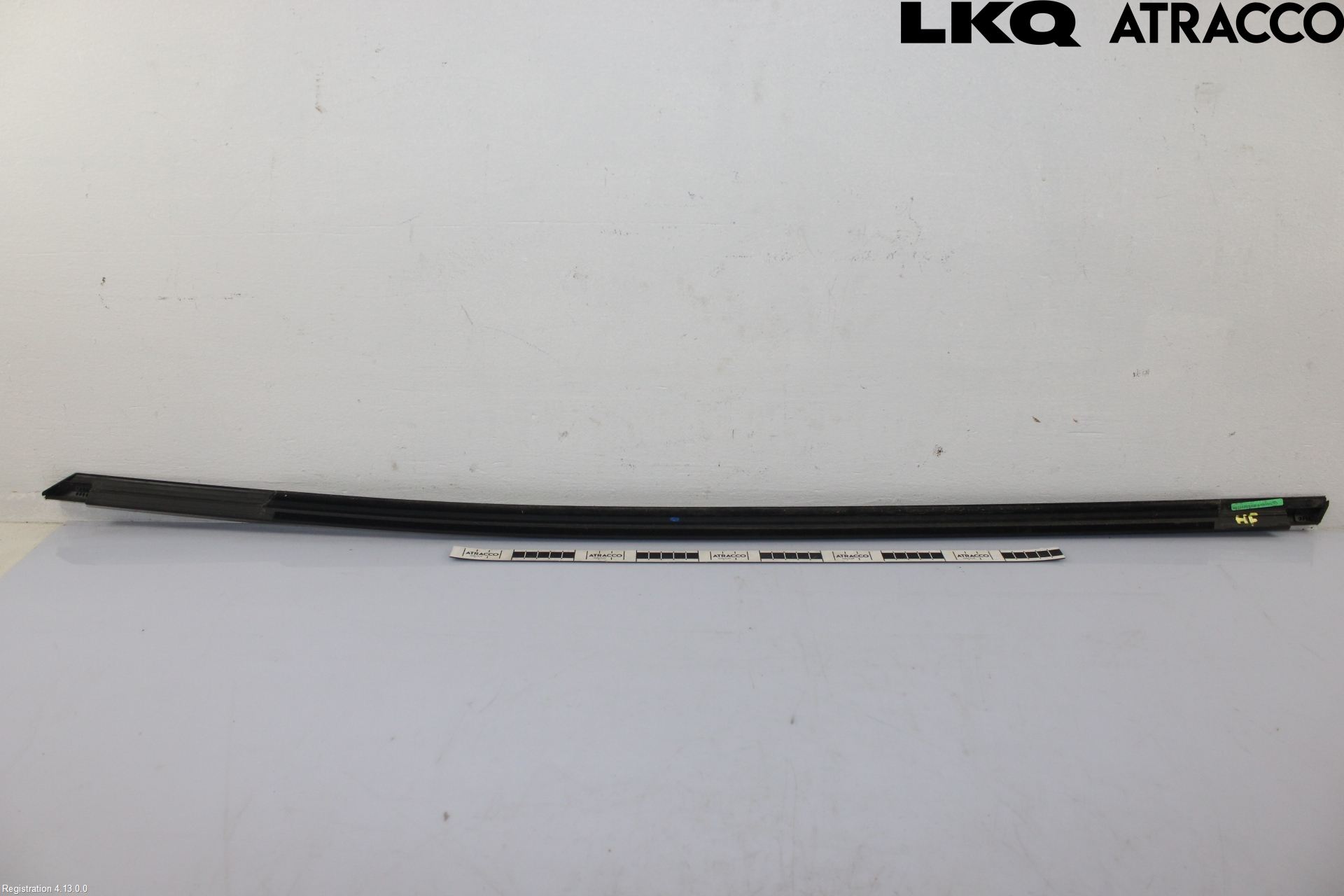 Volkswagen VW PASSAT 24- Dörr Dekorlist Fram Hö
