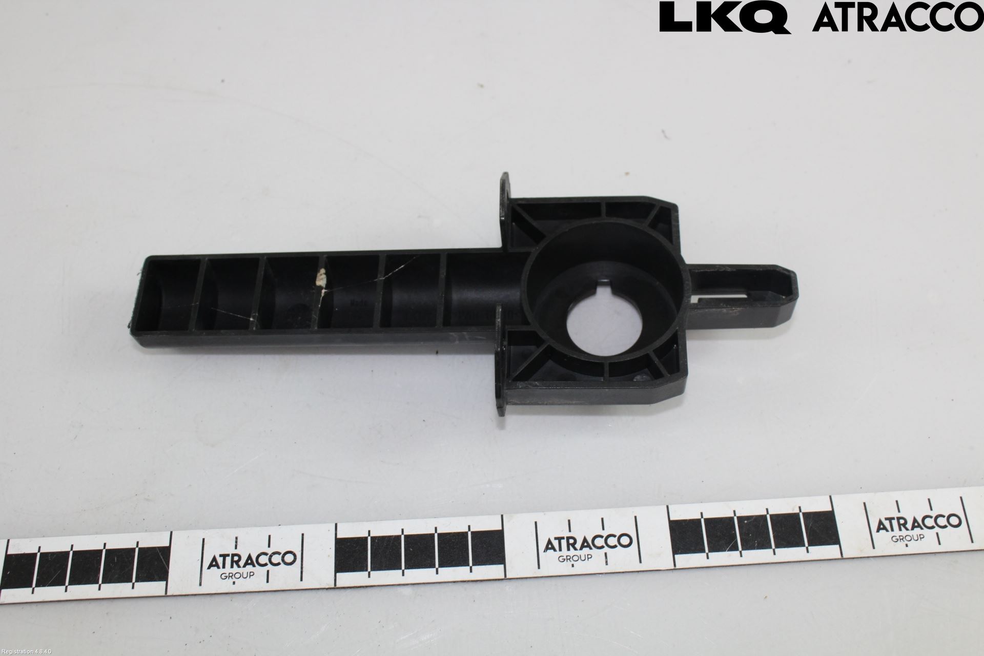 Audi A6 F2/C8 19- Kylarfäste-Ram-Balk