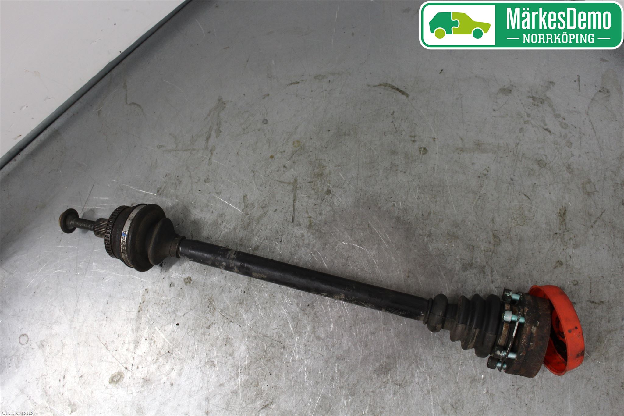 Audi A6/S6     97-05 Drivaxel Bak Höger