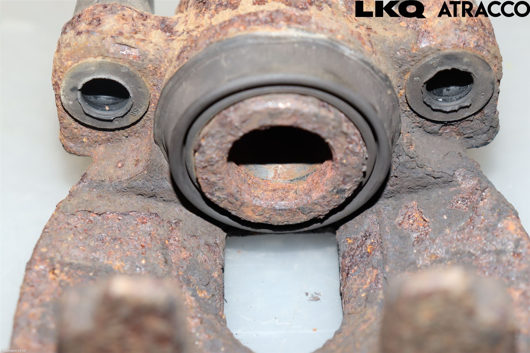 Volvo V70 05-08 Bromsok Bak Höger