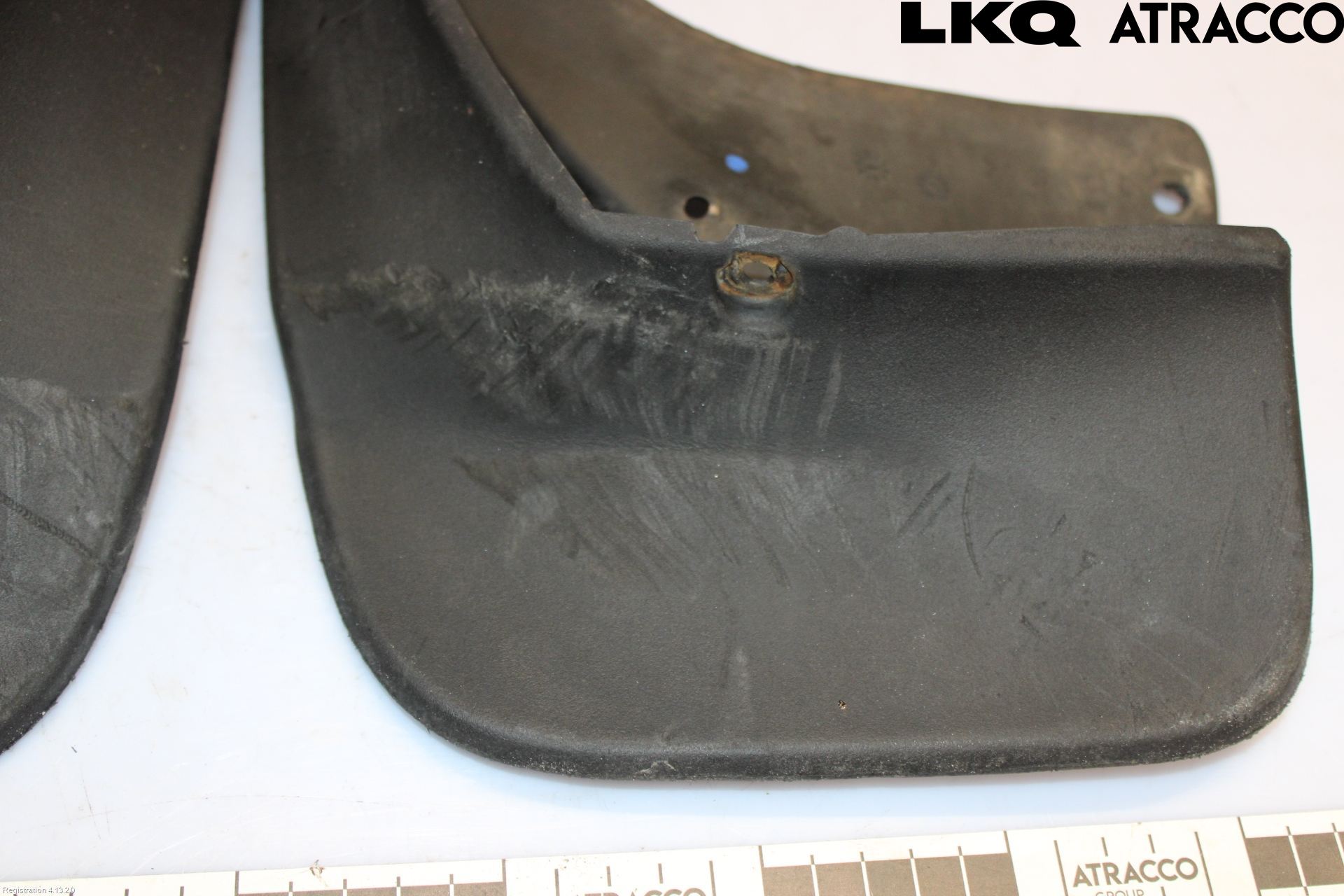 Volkswagen VW PASSAT 24- Stänkskydd