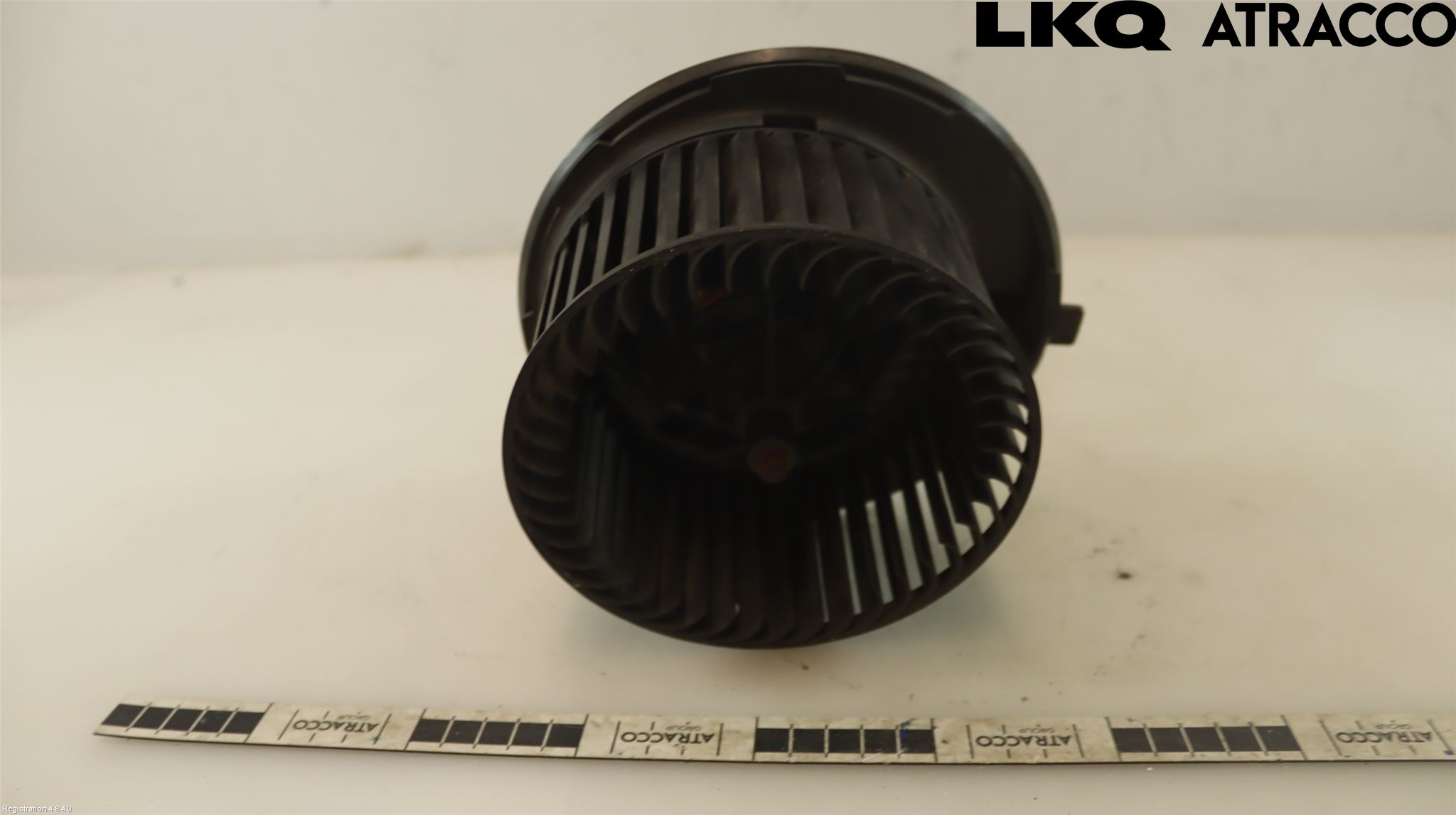 Volkswagen VW CADDY      04-10 Värmefläkt