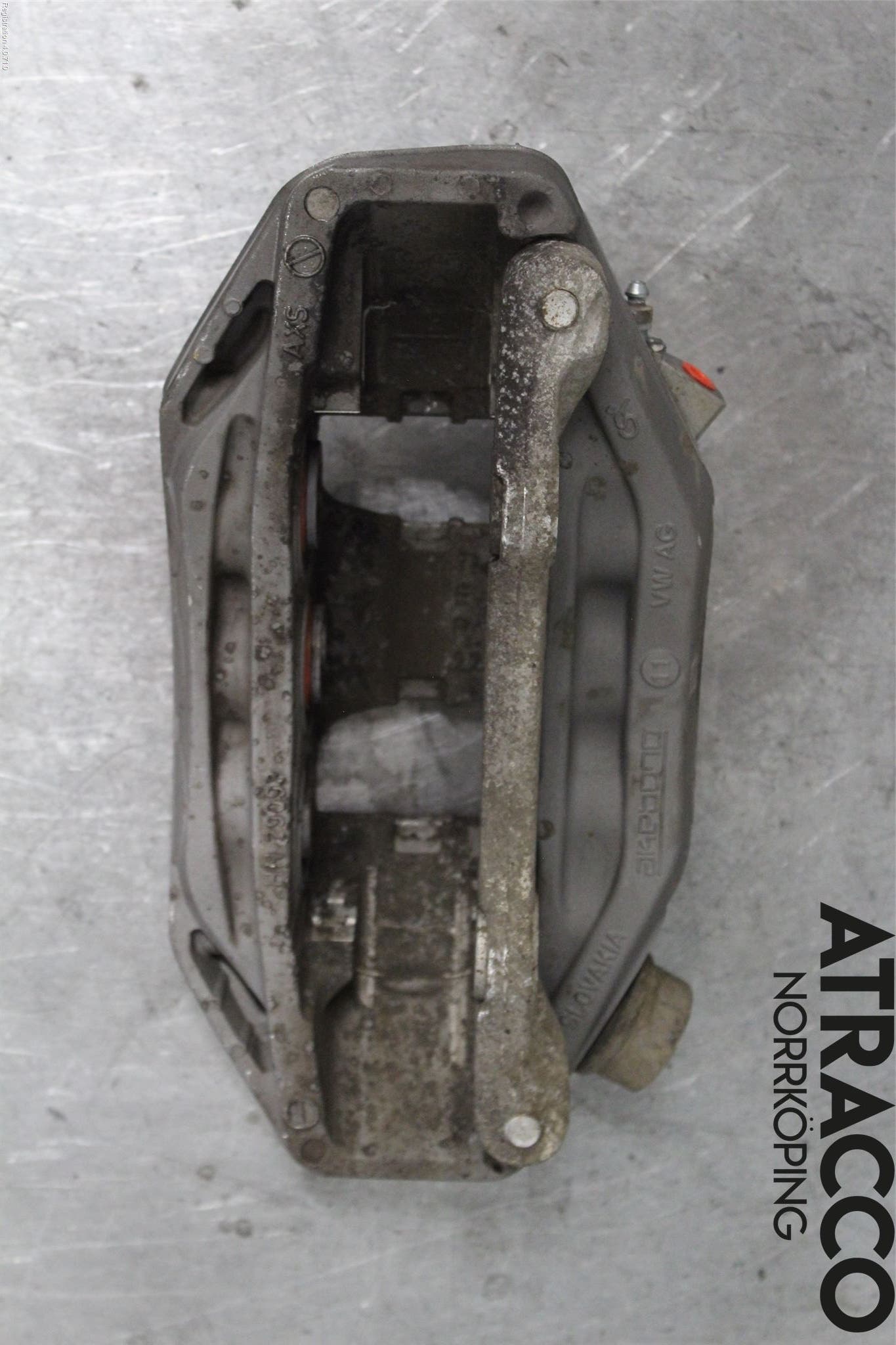 Audi A6 F2/C8 19- Bromsok Fram Höger