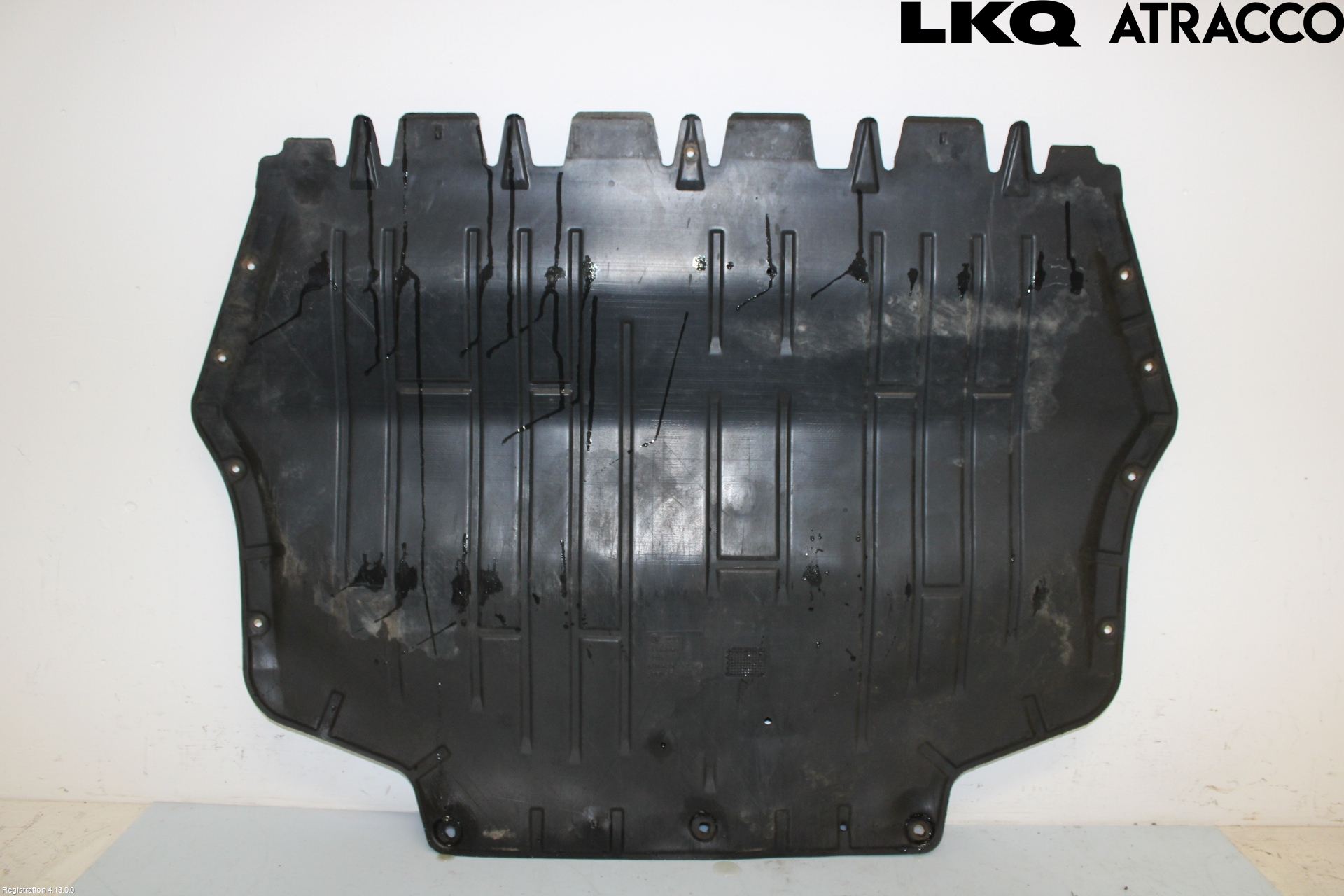 Volkswagen VW GOLF V 04-09 Hasplåt Plåt-Plast