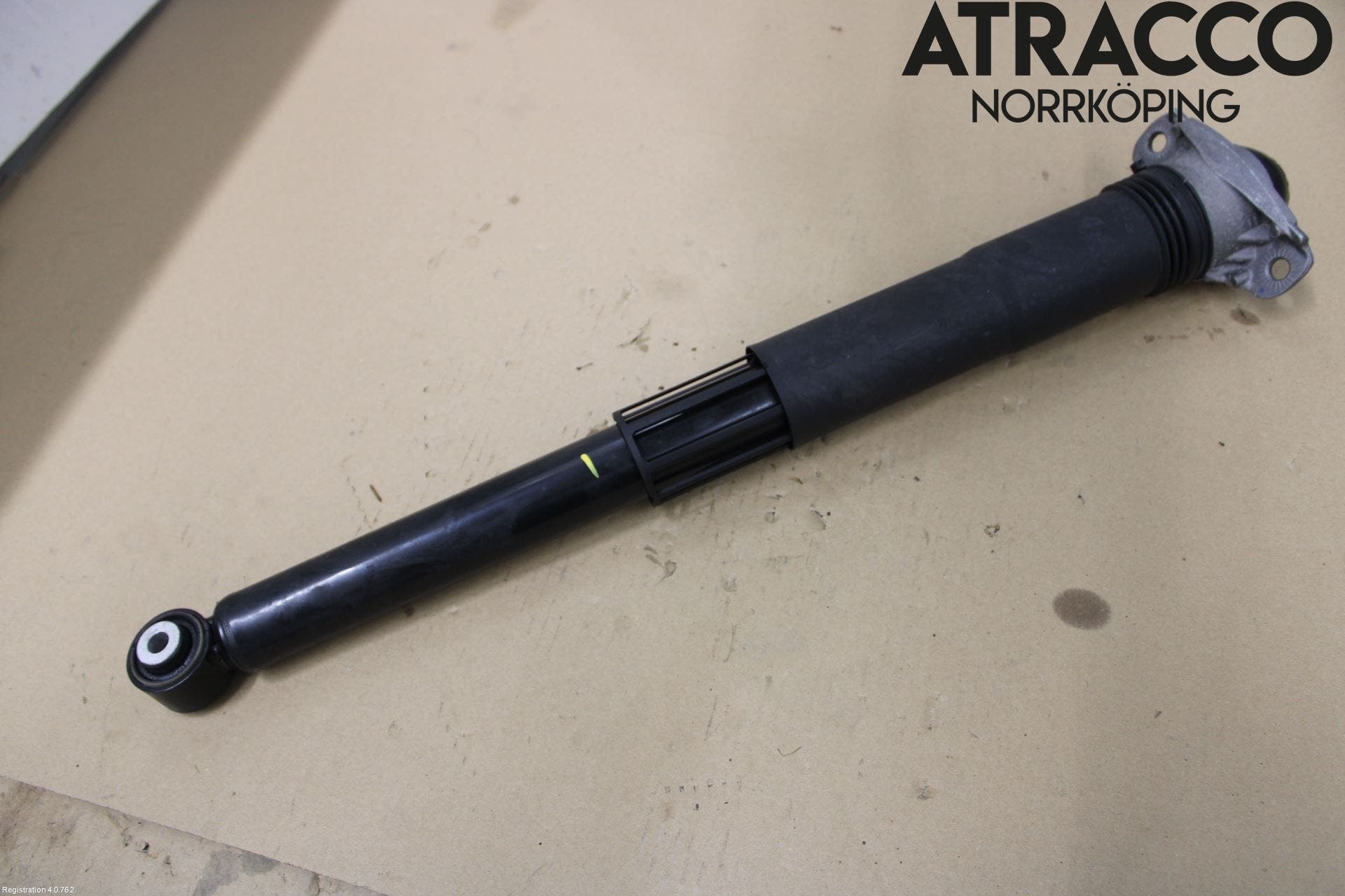 Skoda OCTAVIA (NX) 20- Stötdämpare Bak