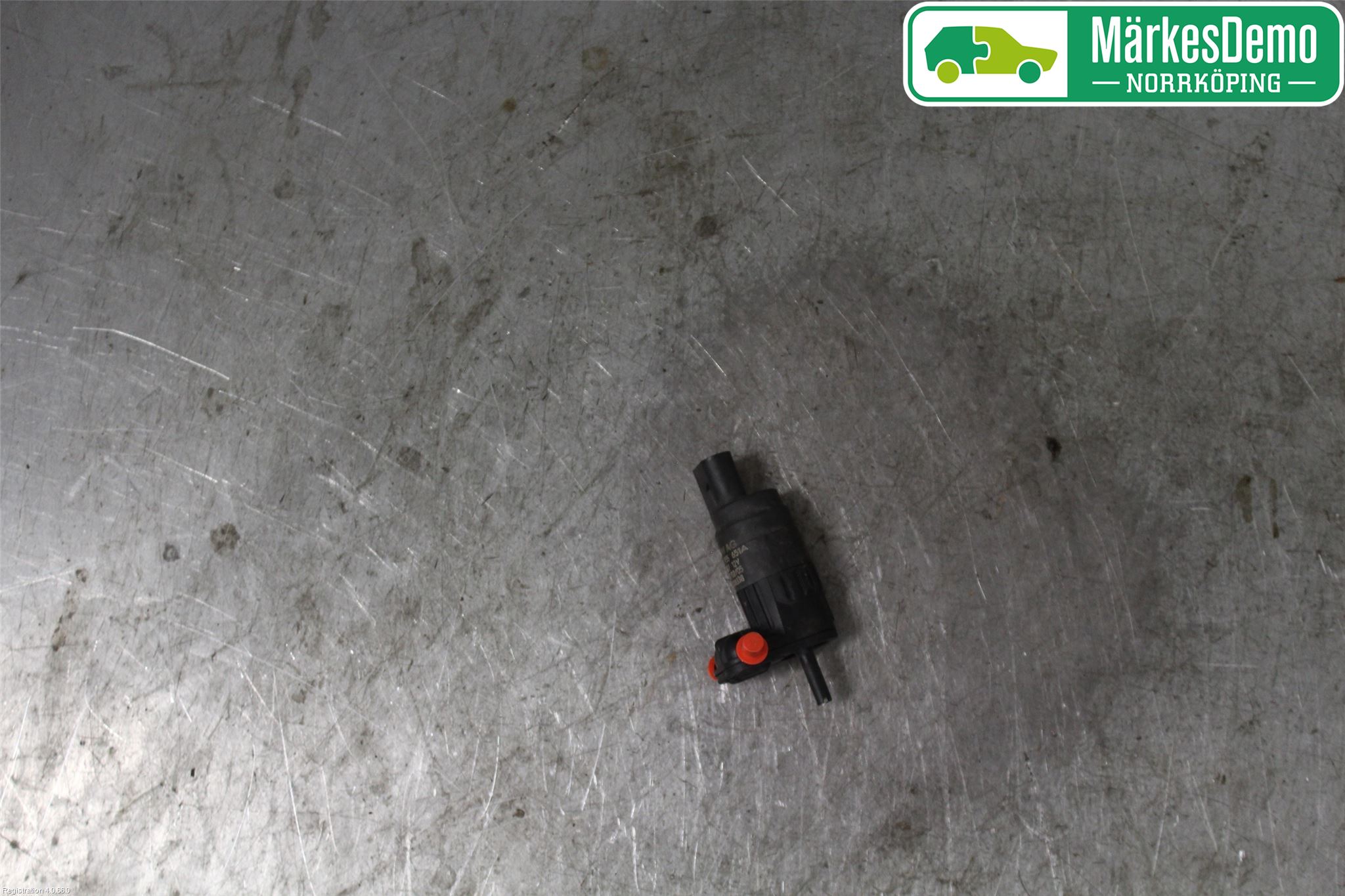 Volkswagen VW GOLF PLUS/CROSS GOLF 04-14 Spolarpump Vindruta