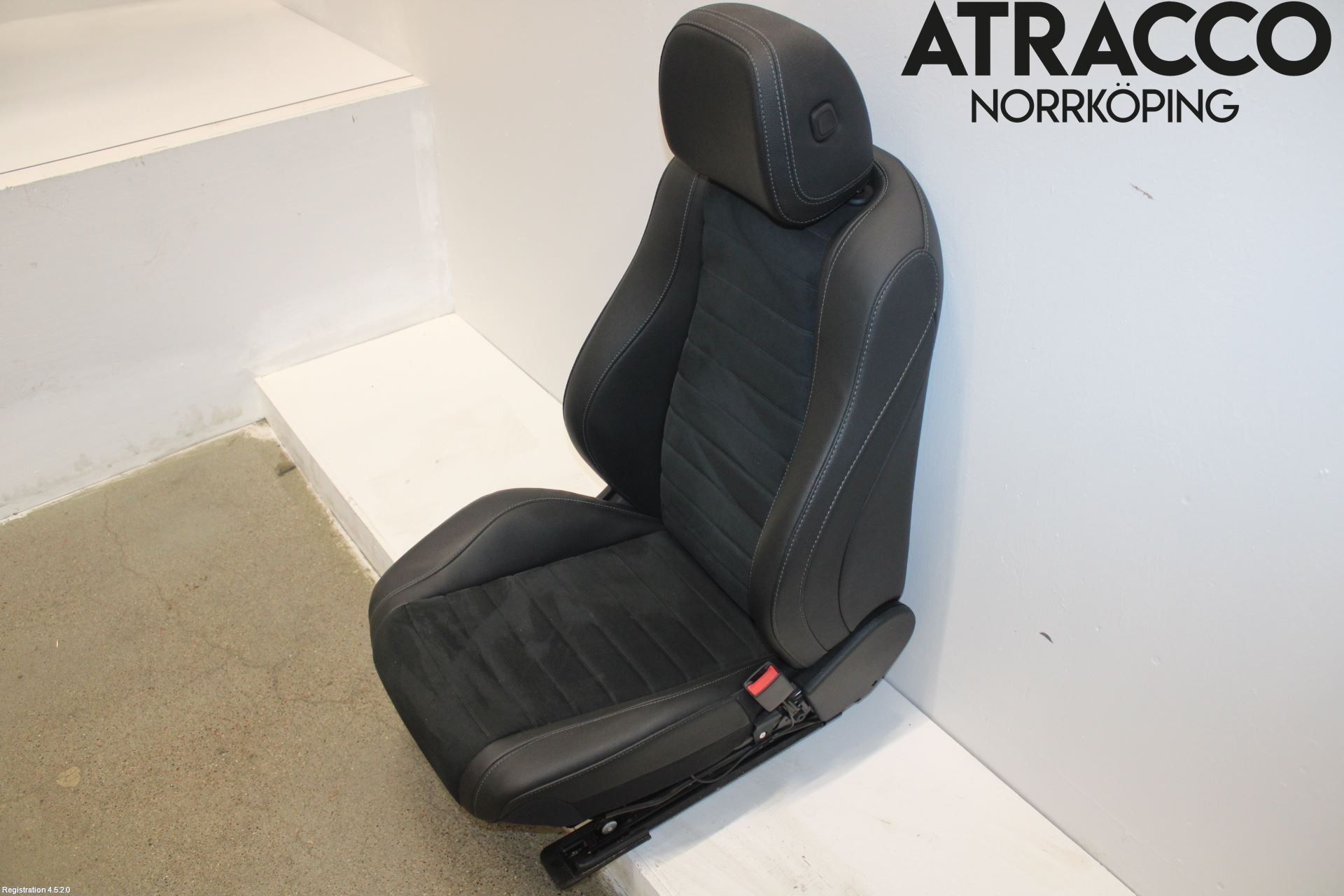 Mercedes-Benz MB GLE-KLASS (W167/V167/C167) 19- Inredning Stol Fram Hö