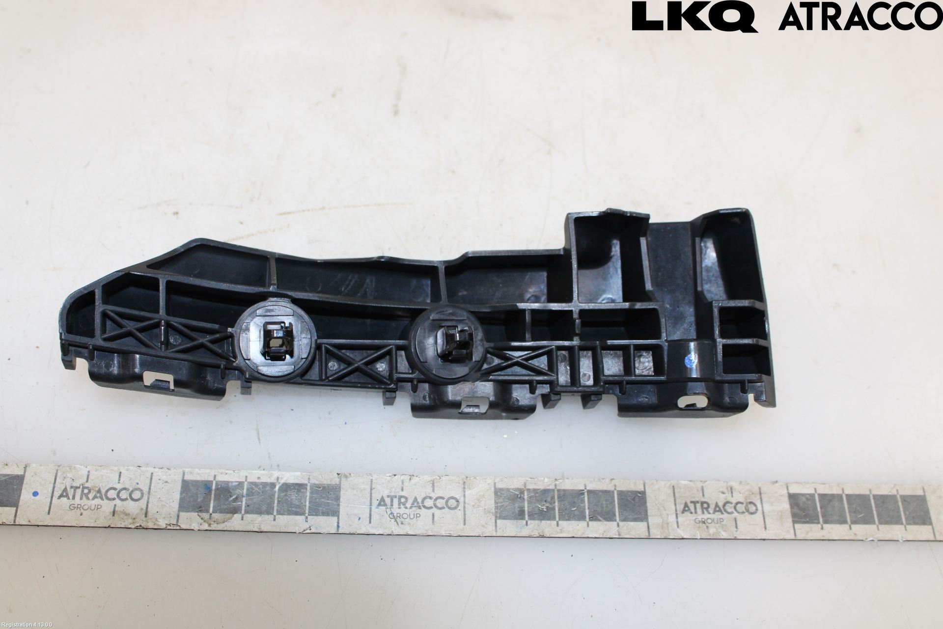 Toyota RAV 4 06-12 Stötfångarfäste Bak Vä