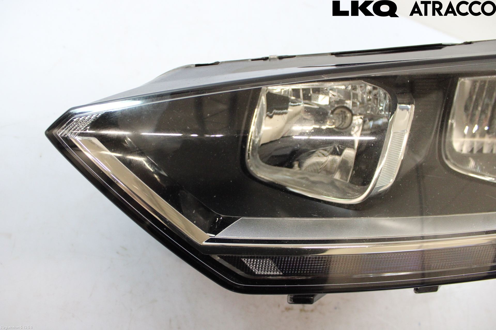 Volkswagen VW GOLF SPORTSVAN 15-20 Strålkastare Vänster