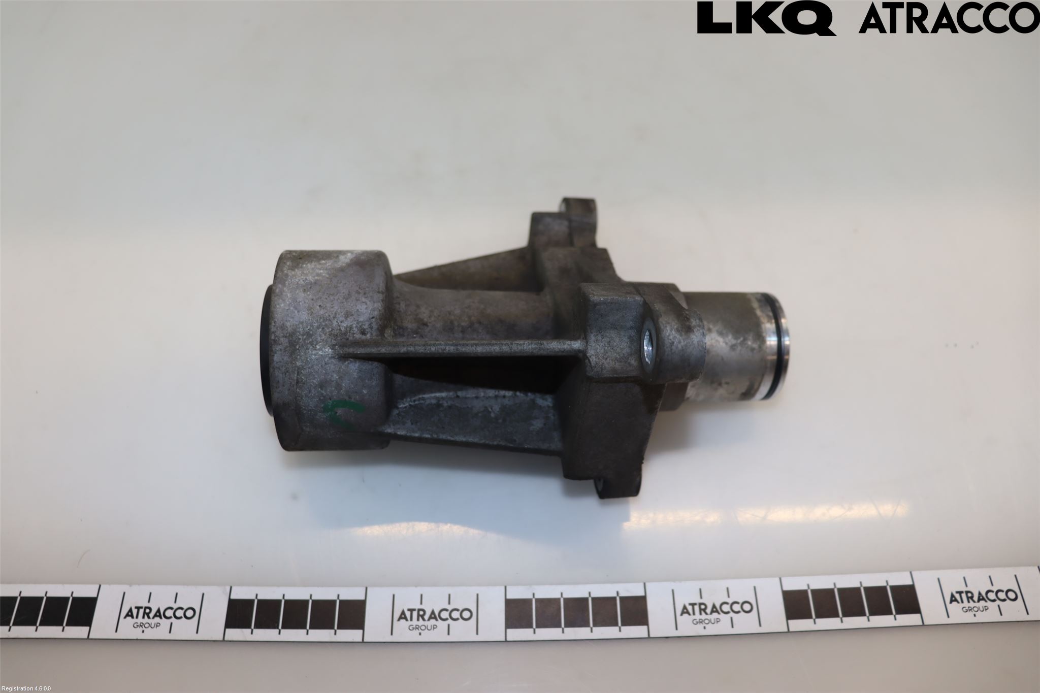 Jaguar F-PACE Drivaxel Fram Höger