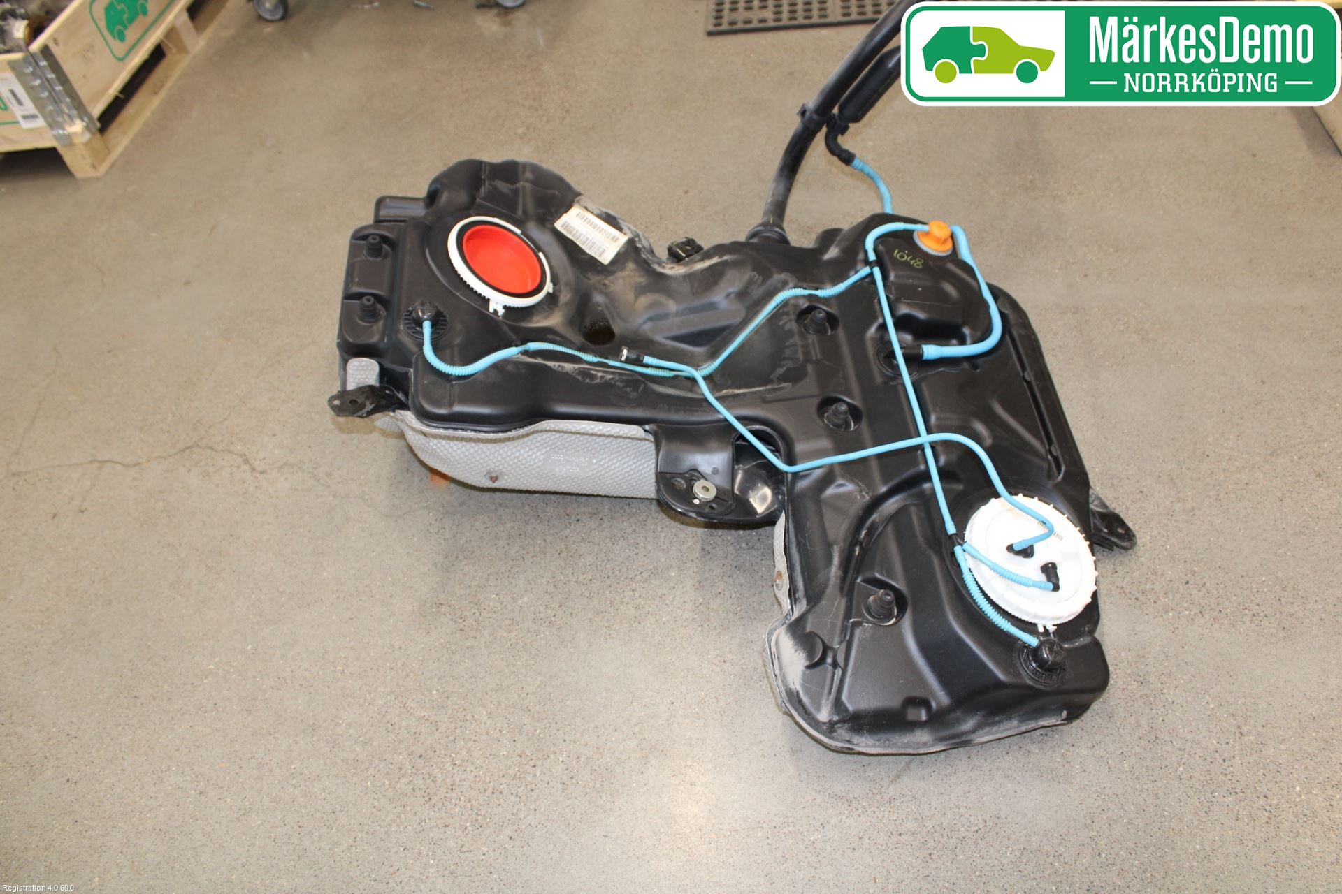 Audi A4 12-15 Bränsletank Insprutning