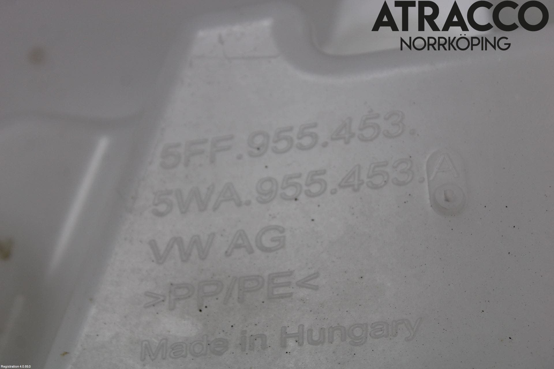 Audi A3/S3 8Y 21- Spolartank Vindruta