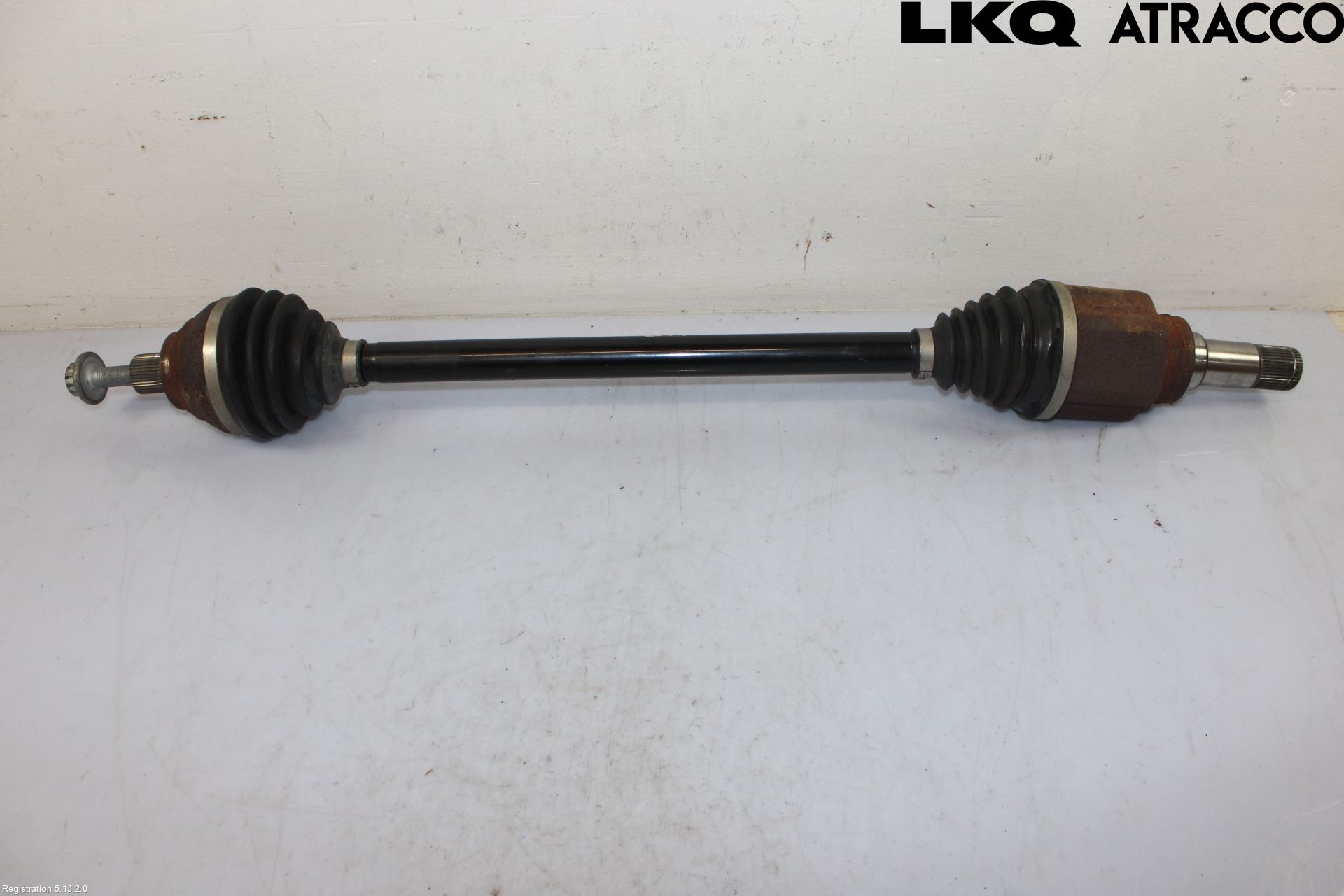 Volkswagen VW ID.7/TOURER 24- Drivaxel Bak Höger