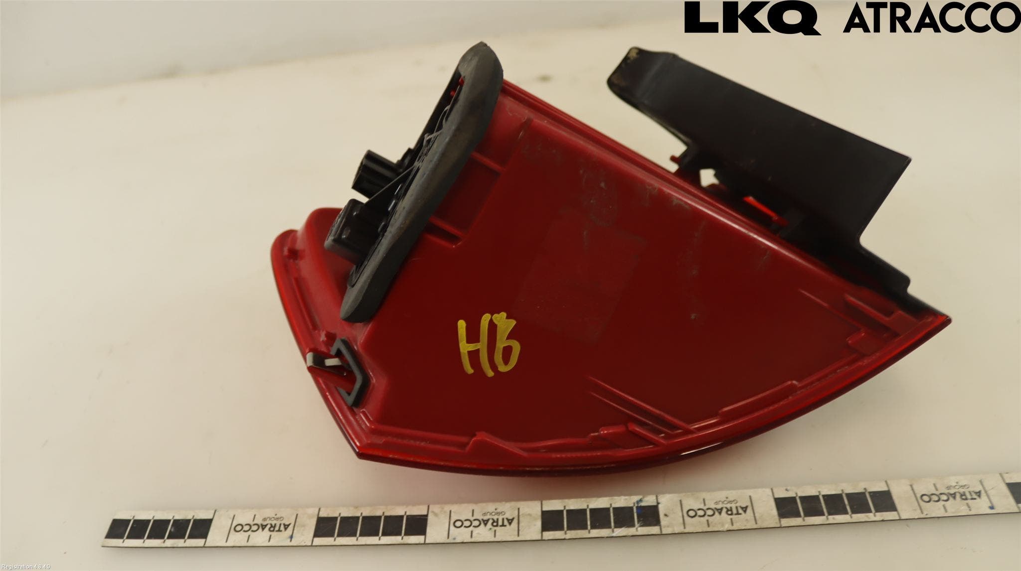 Volkswagen VW JETTA VI 11- Bakljus Höger