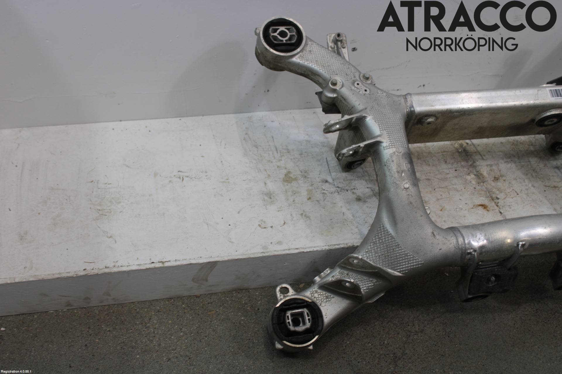 BMW 5 G30/G31/F90 17-23 Bakaxelbalk