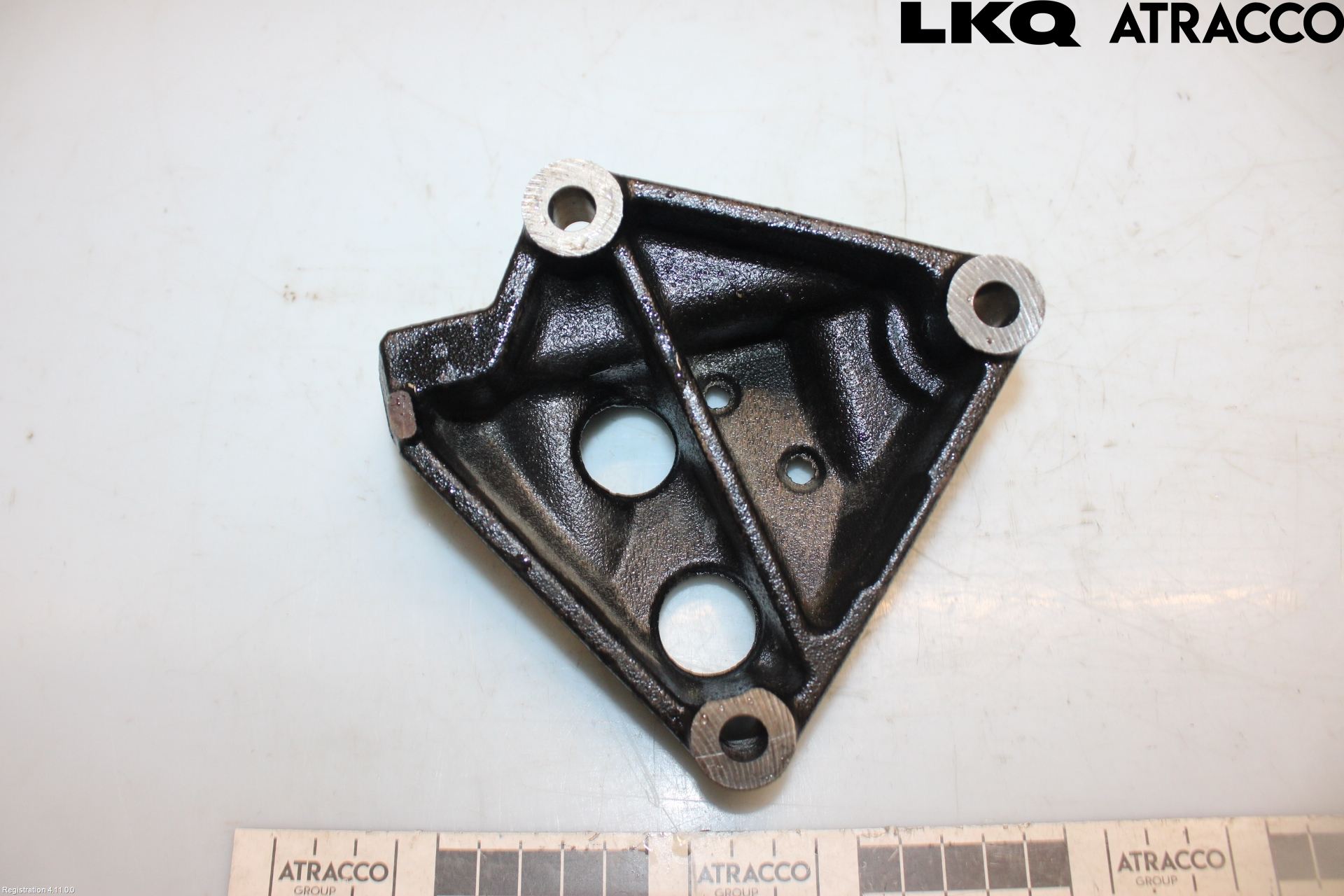 Toyota C-HR 16-23 Motorfäste