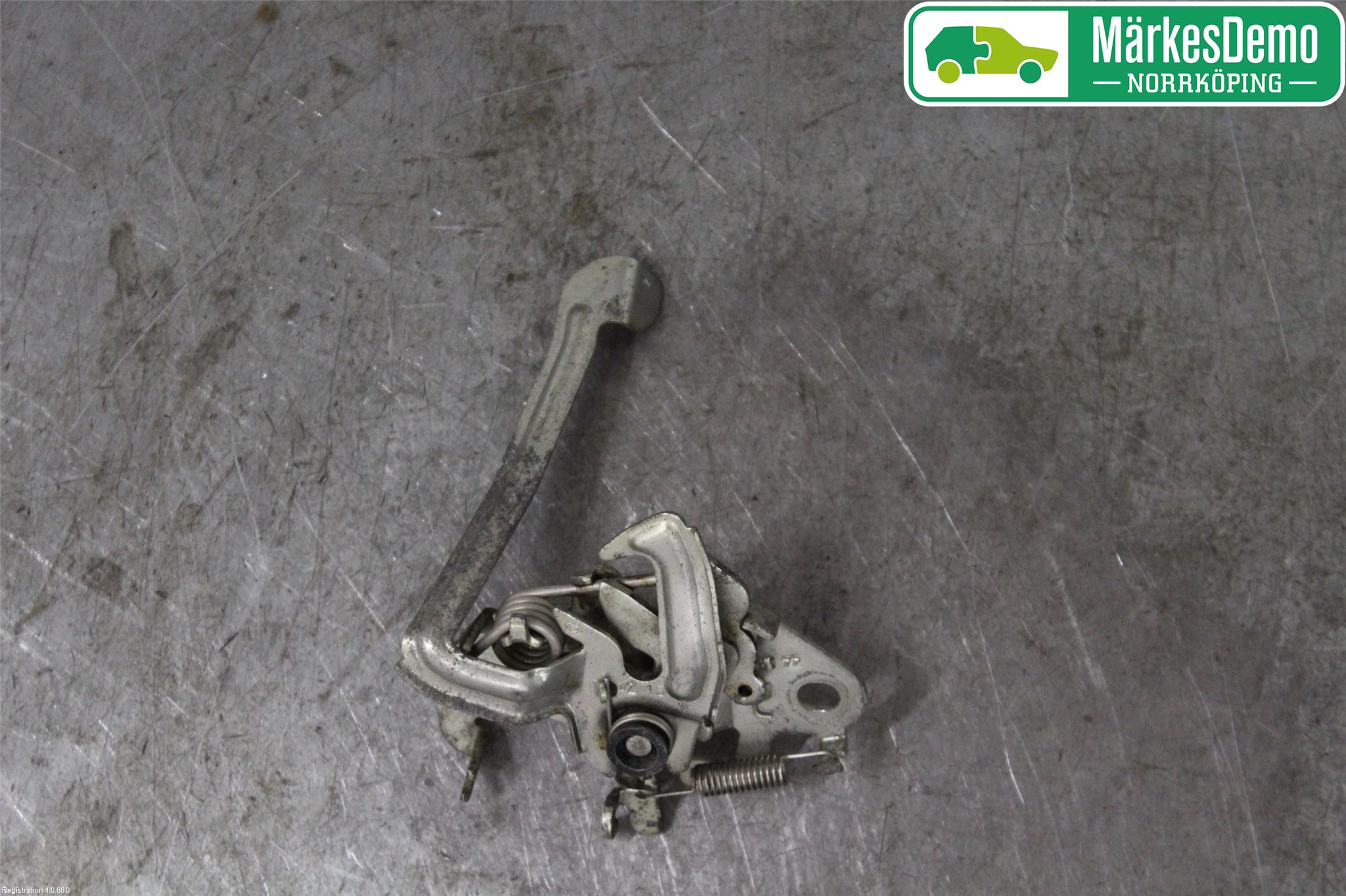 Peugeot 108 15-22 Huvlås