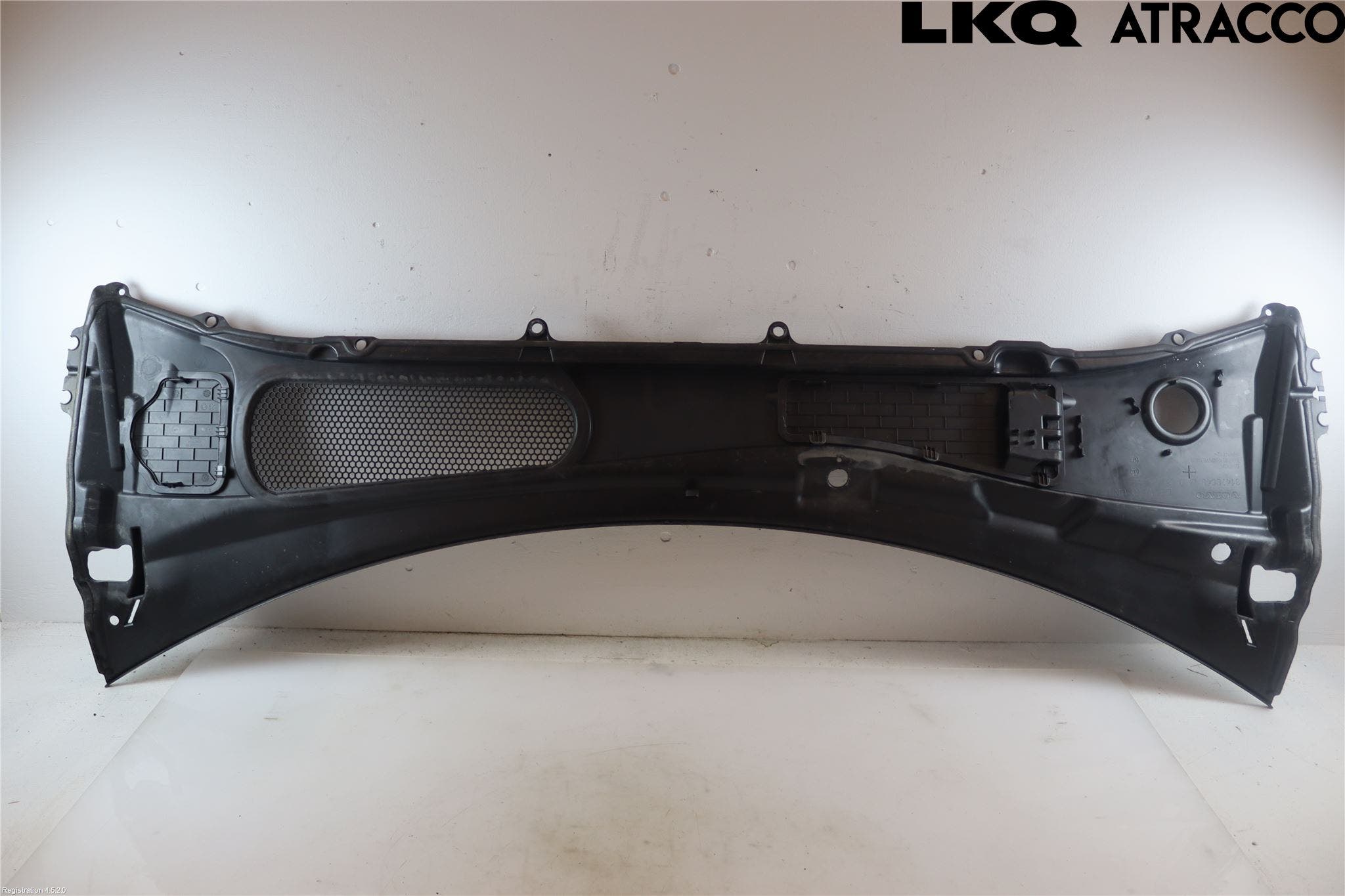 Volvo V60 19- Torpedplåt-Torpedplast