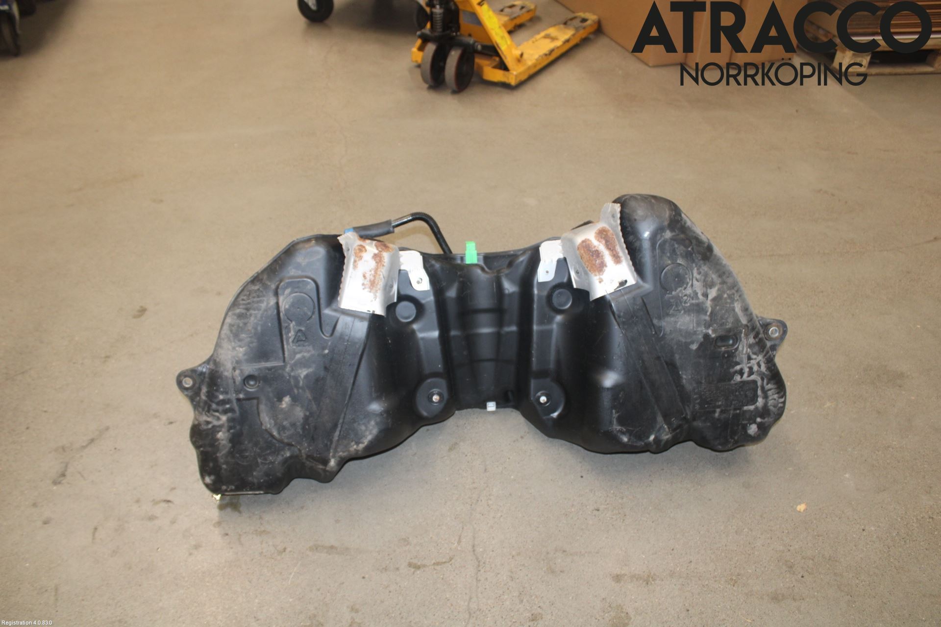 Lexus IS 250/350 14-20 Bränsletank Insprutning