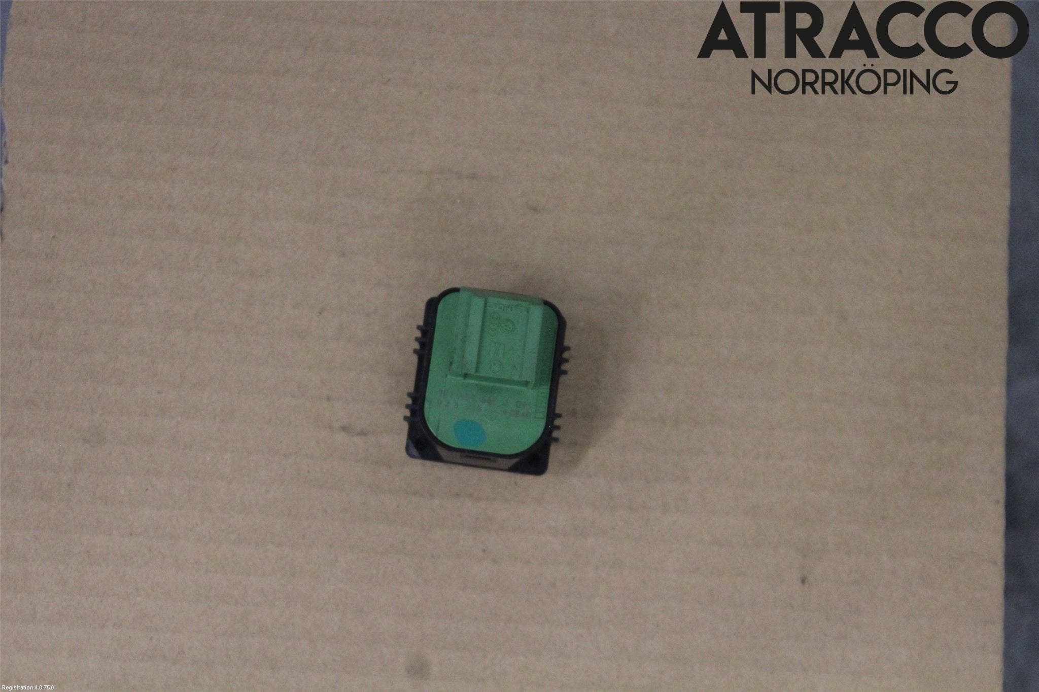 Volkswagen VW TRANSP/CARAVELLE (T6) 16-22 Strömställare Spegel