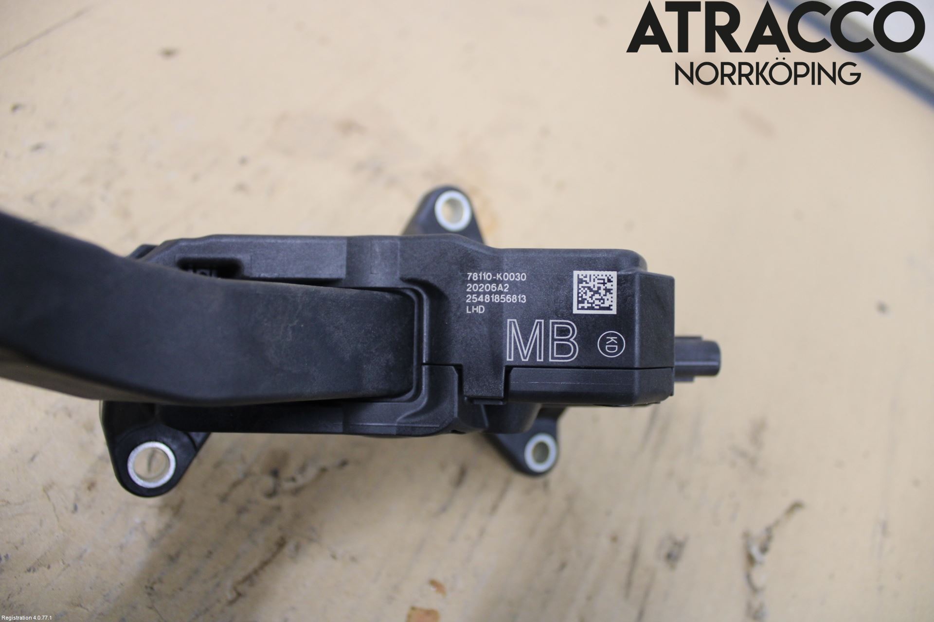 Toyota YARIS XP21 20- Gaspedal