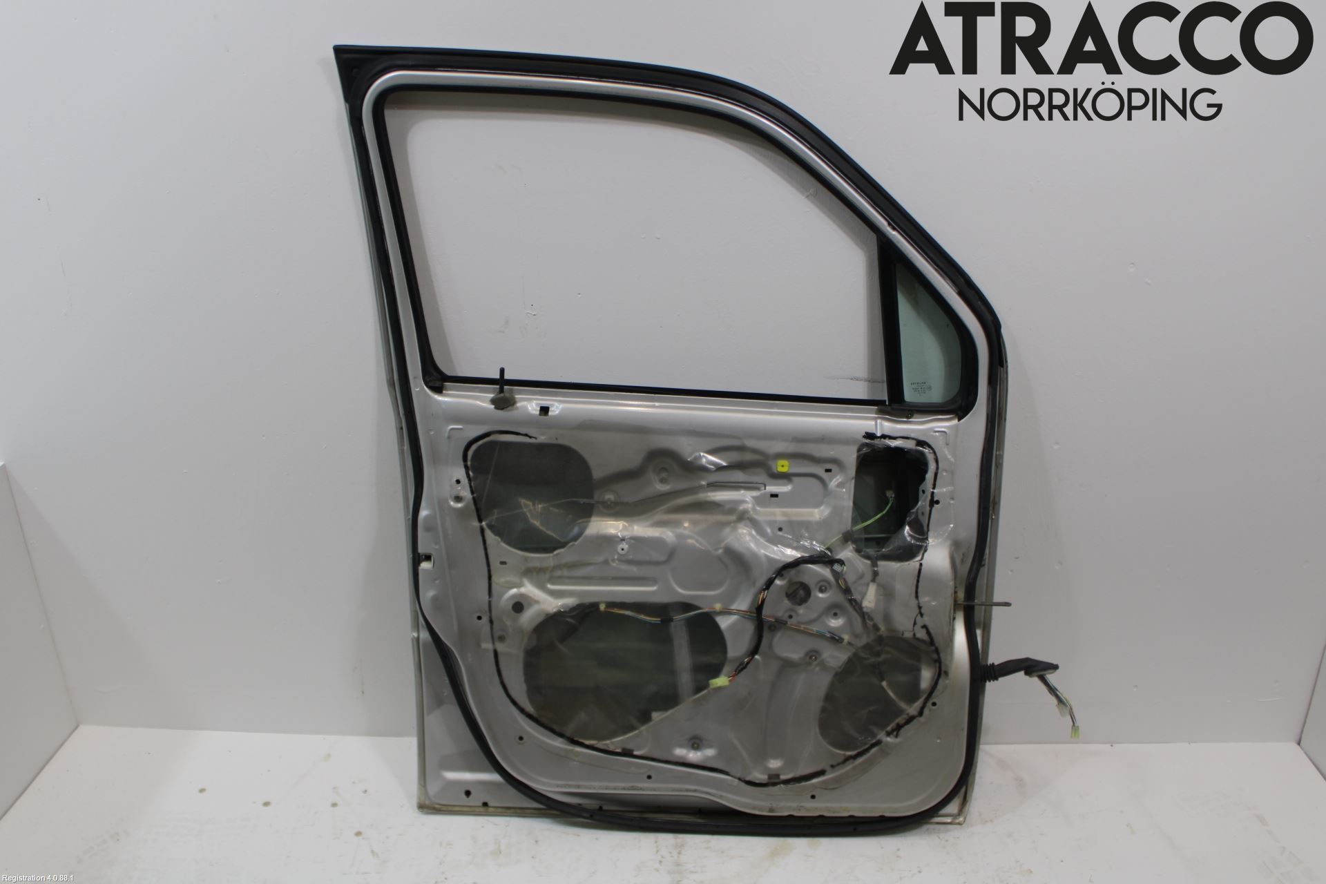 Suzuki WAGON R/R+ 93-08 Dörr Fram Vänster