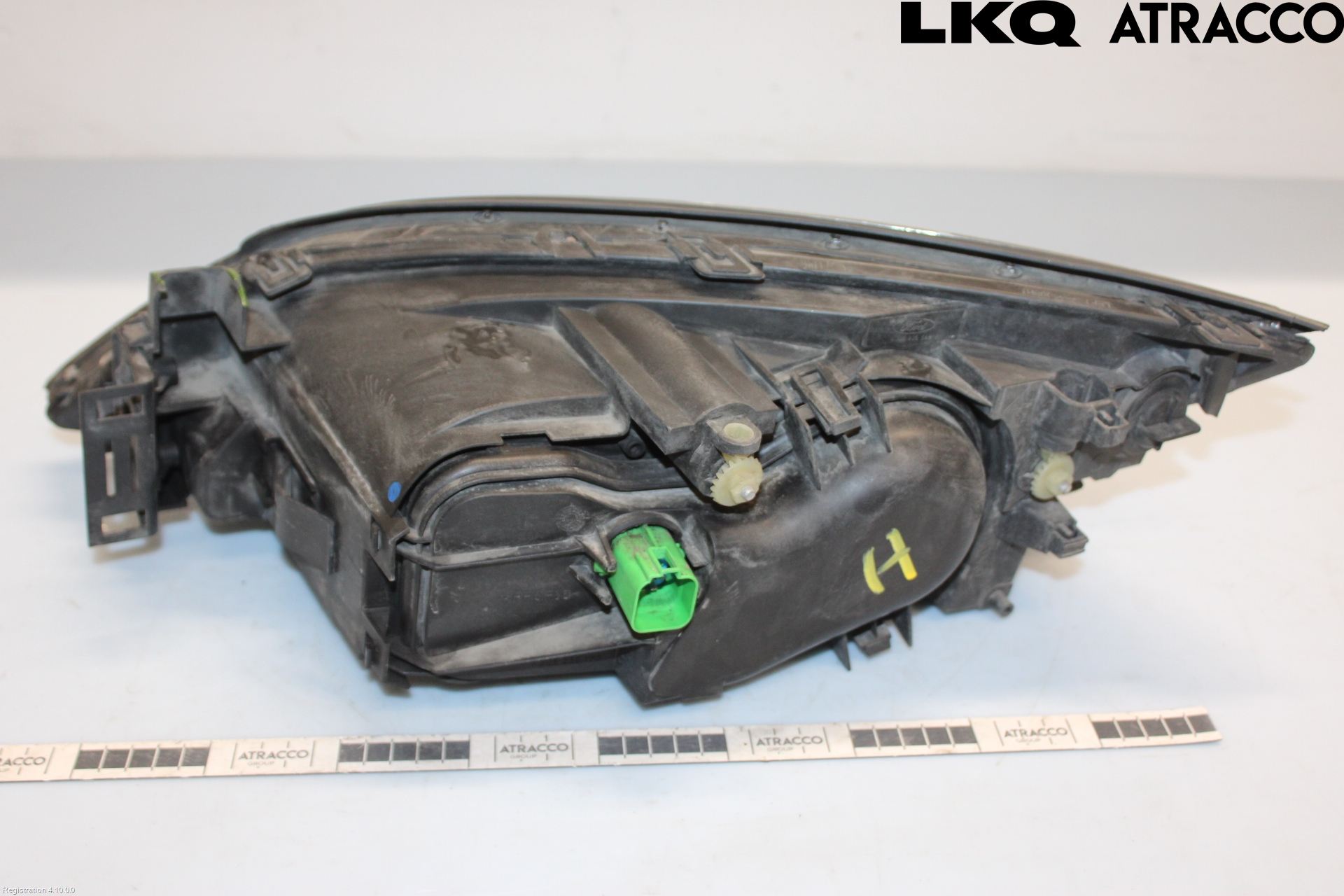 Ford MONDEO     01-06 Strålkastare Höger