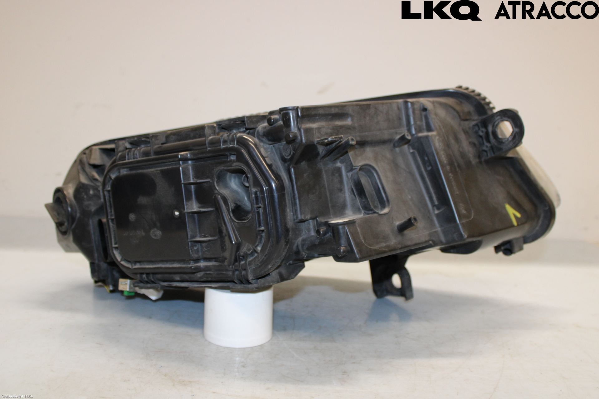 Audi A6/S6     05-11 Strålkastare Vänster