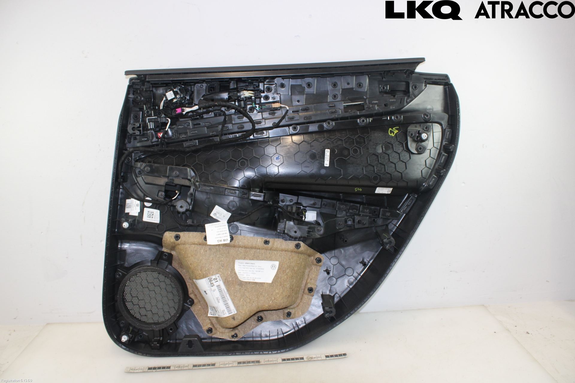 Volkswagen VW ID.7/TOURER 24- Dörrklädsel Vä