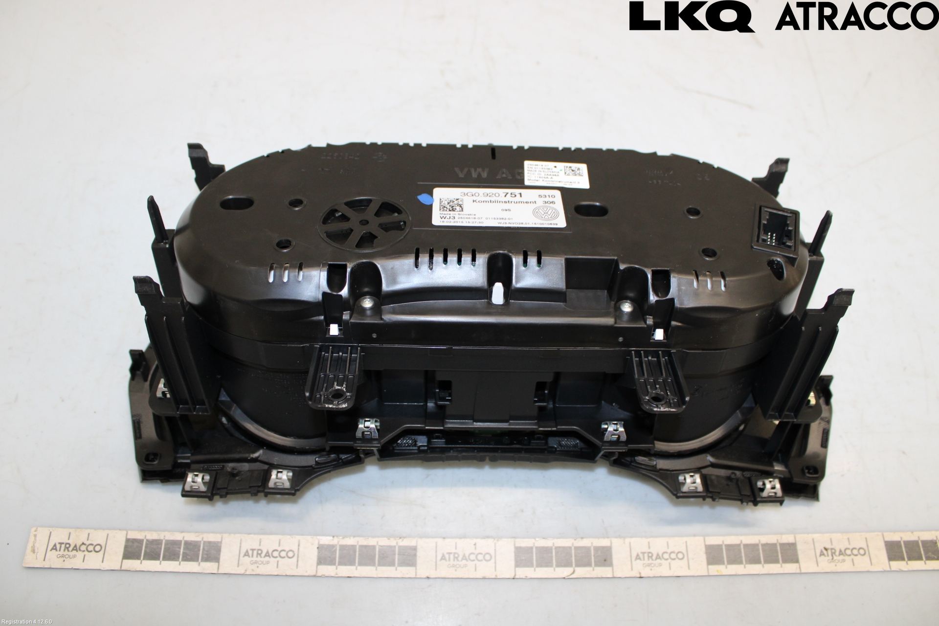 Volkswagen VW PASSAT 15-19 Instrument Komb