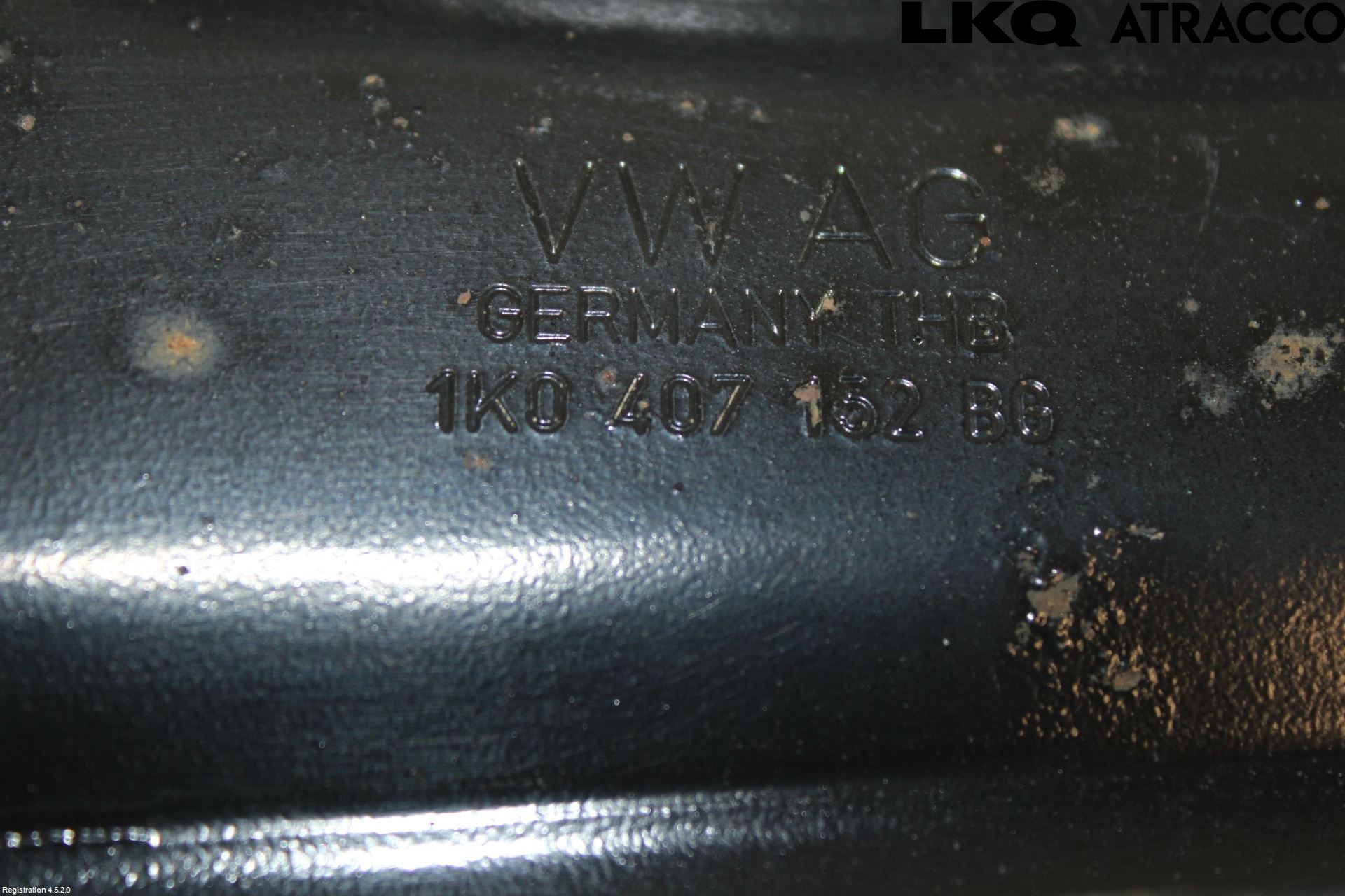 Skoda SUPERB 09-15 Bärarm Fram Undre Hö