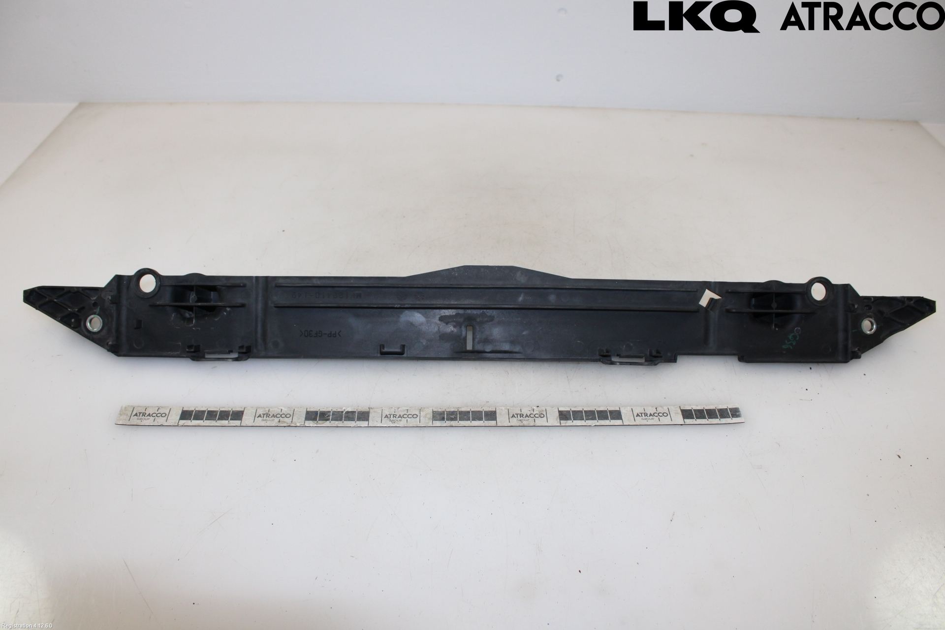 Toyota AURIS 10-12 Kylarfäste-Ram-Balk