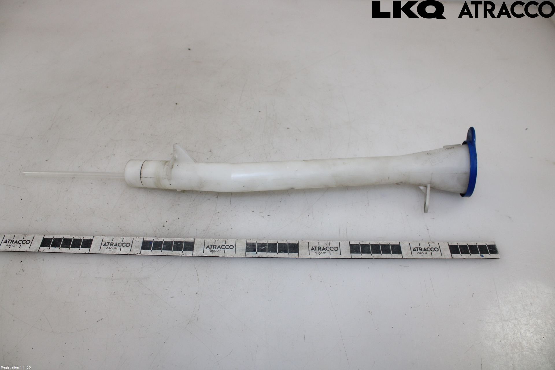 Toyota VERSO 09-18 Spolartank Påfyllningsrör