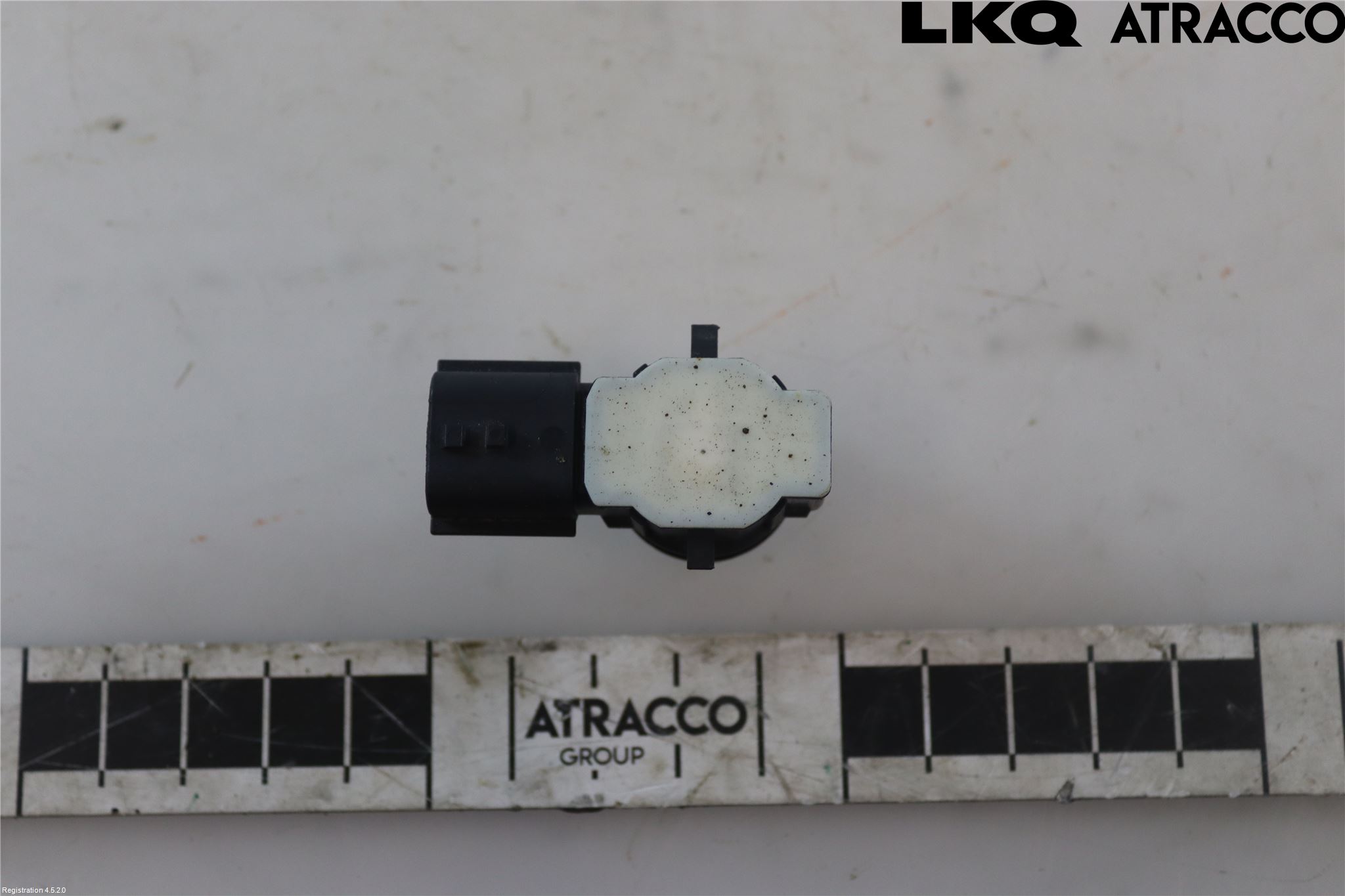 Renault MEGANE IV 16-23 Parkeringshjälp Backsensor