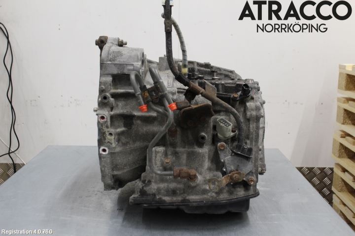 Toyota AVENSIS 03-06 Växellåda Automat